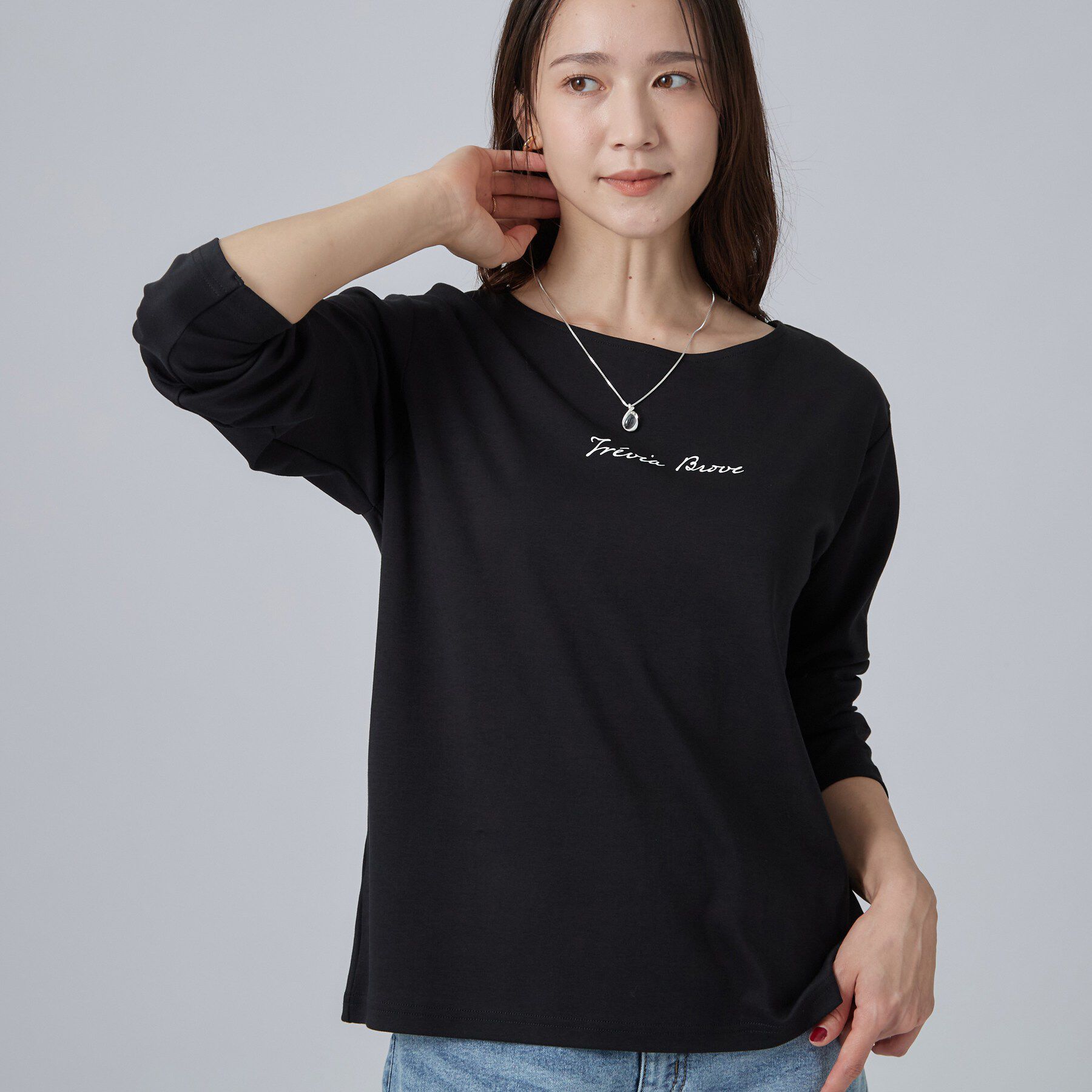 SHOO･LA･RUE「【UV/S-LL/洗濯機可】大人上品 ロゴプリントロンT」|Tシャツ・カットソー|ブラック(219)