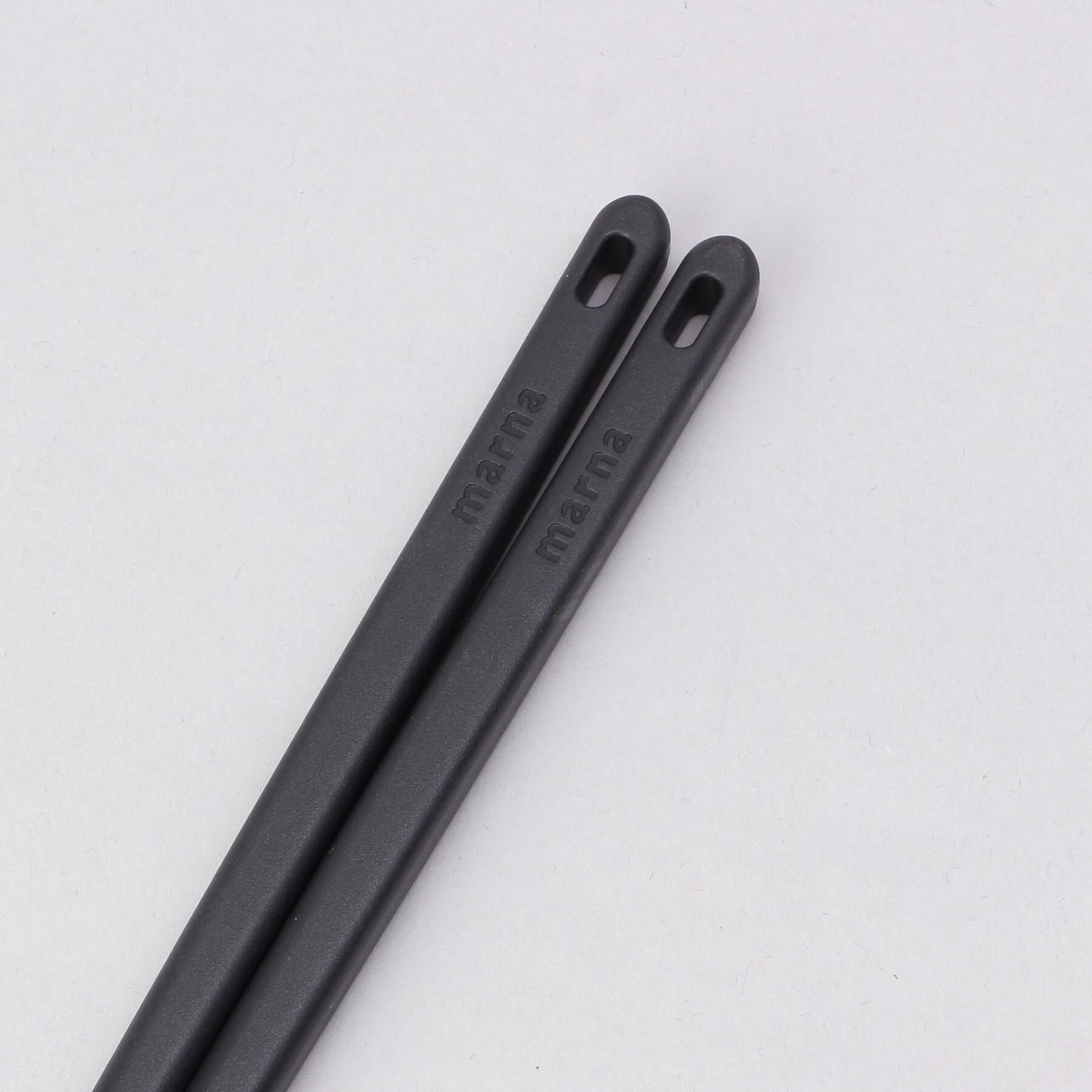 212 KITCHEN STORE「きほんの道具 つかみやすい菜箸24cm DGY　 ＜marna  マーナ＞」|食器・キッチングッズ|