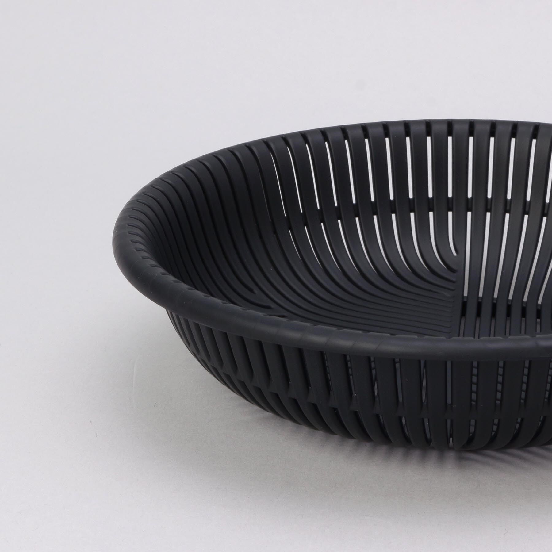 212 KITCHEN STORE「きほんの道具 ザルボウル４点セット 18cm DGY ＜marna  マーナ＞」|食器・キッチングッズ|