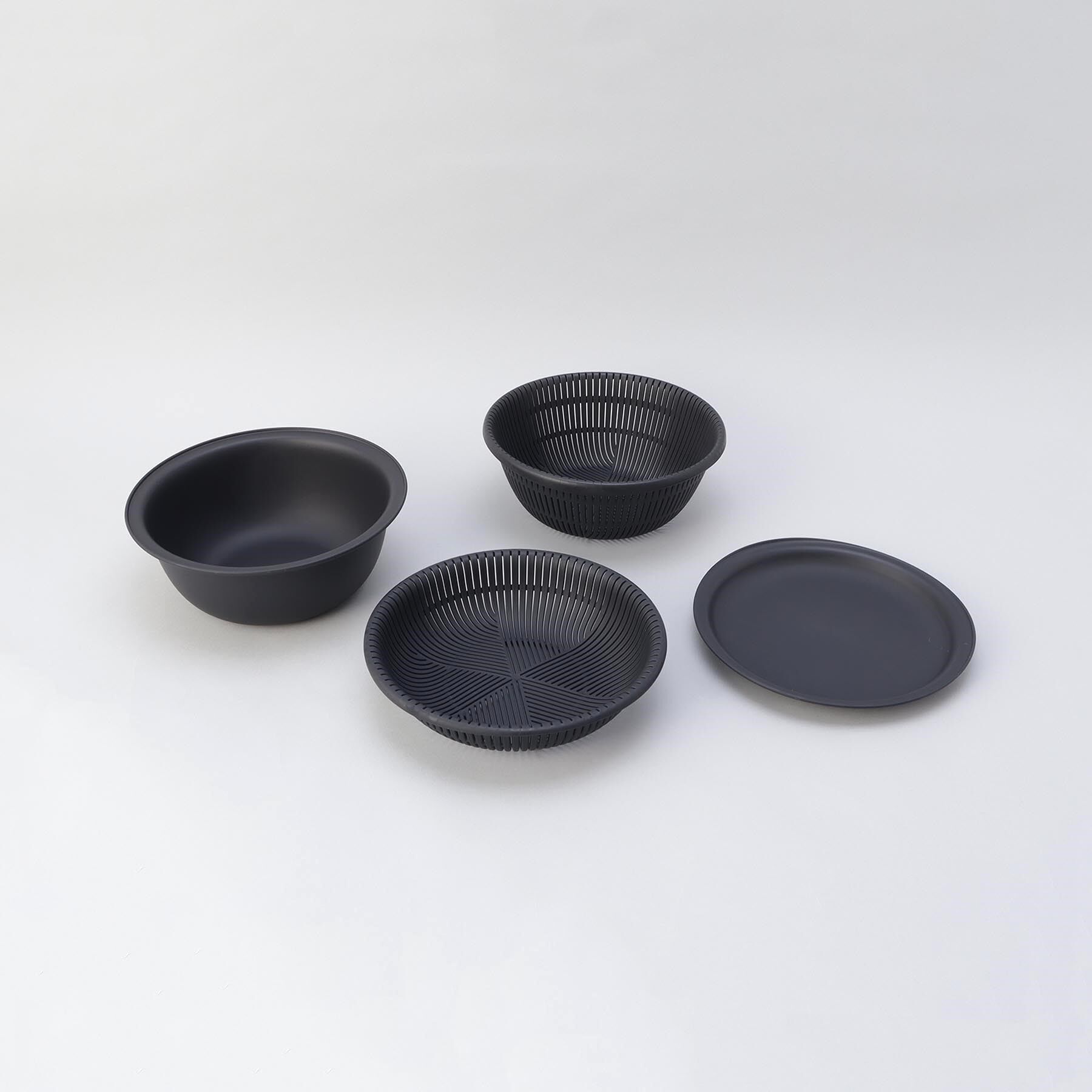 212 KITCHEN STORE「きほんの道具 ザルボウル４点セット 21cm DGY ＜marna  マーナ＞」|食器・キッチングッズ|