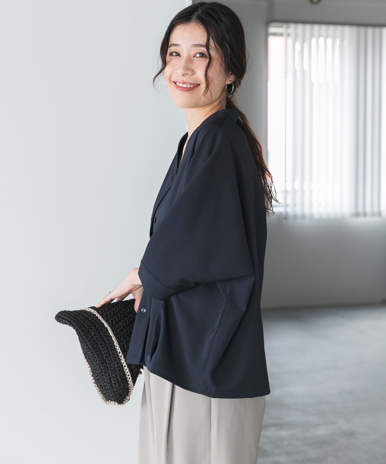 URBAN RESEARCH DOORS「『仁村紗和さん着用』『UR TECH』完声/涼ドルマン半袖シャツ」|シャツ・ブラウス|