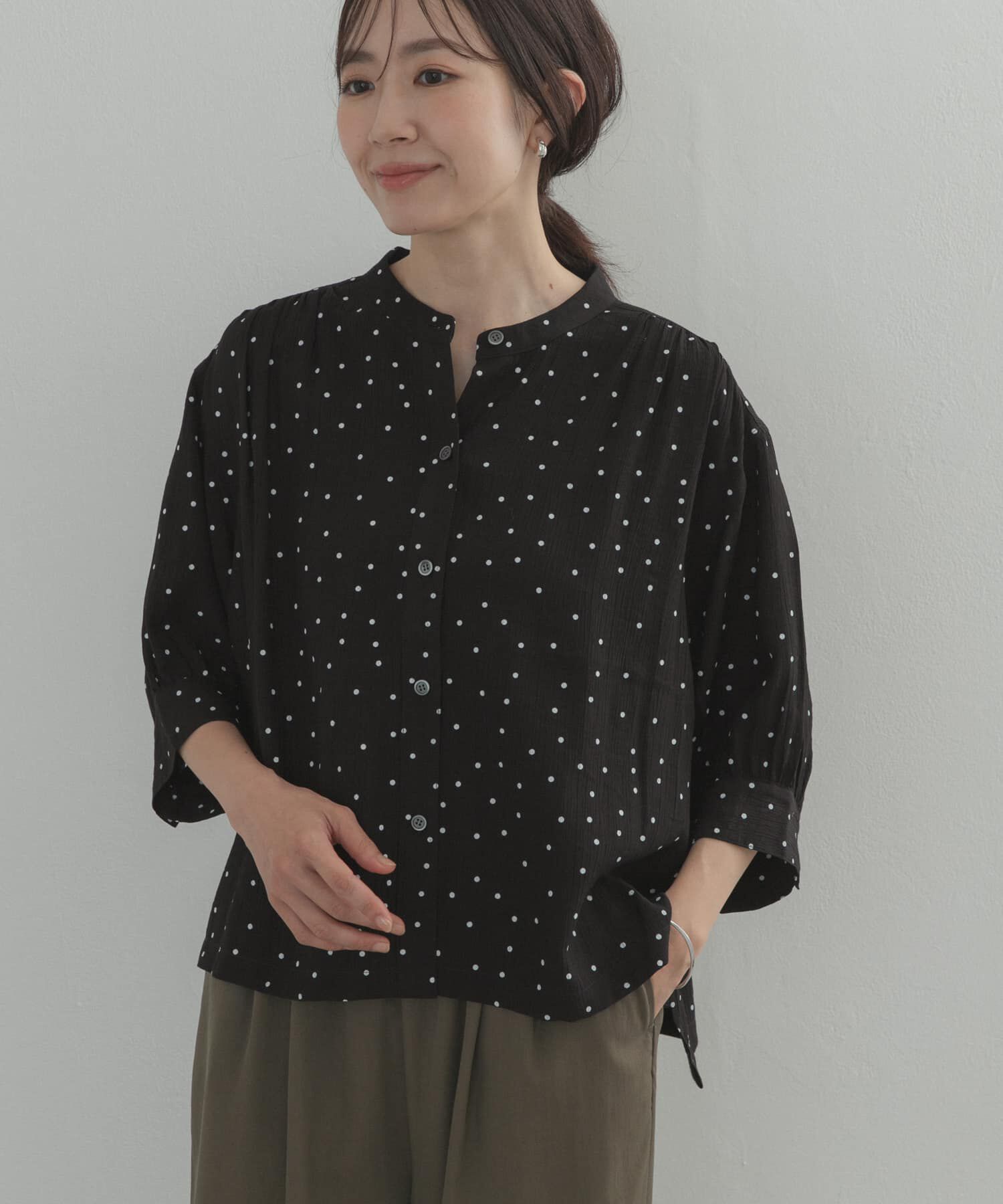 URBAN RESEARCH DOORS「楊柳ドット5分袖ブラウス」|シャツ・ブラウス|