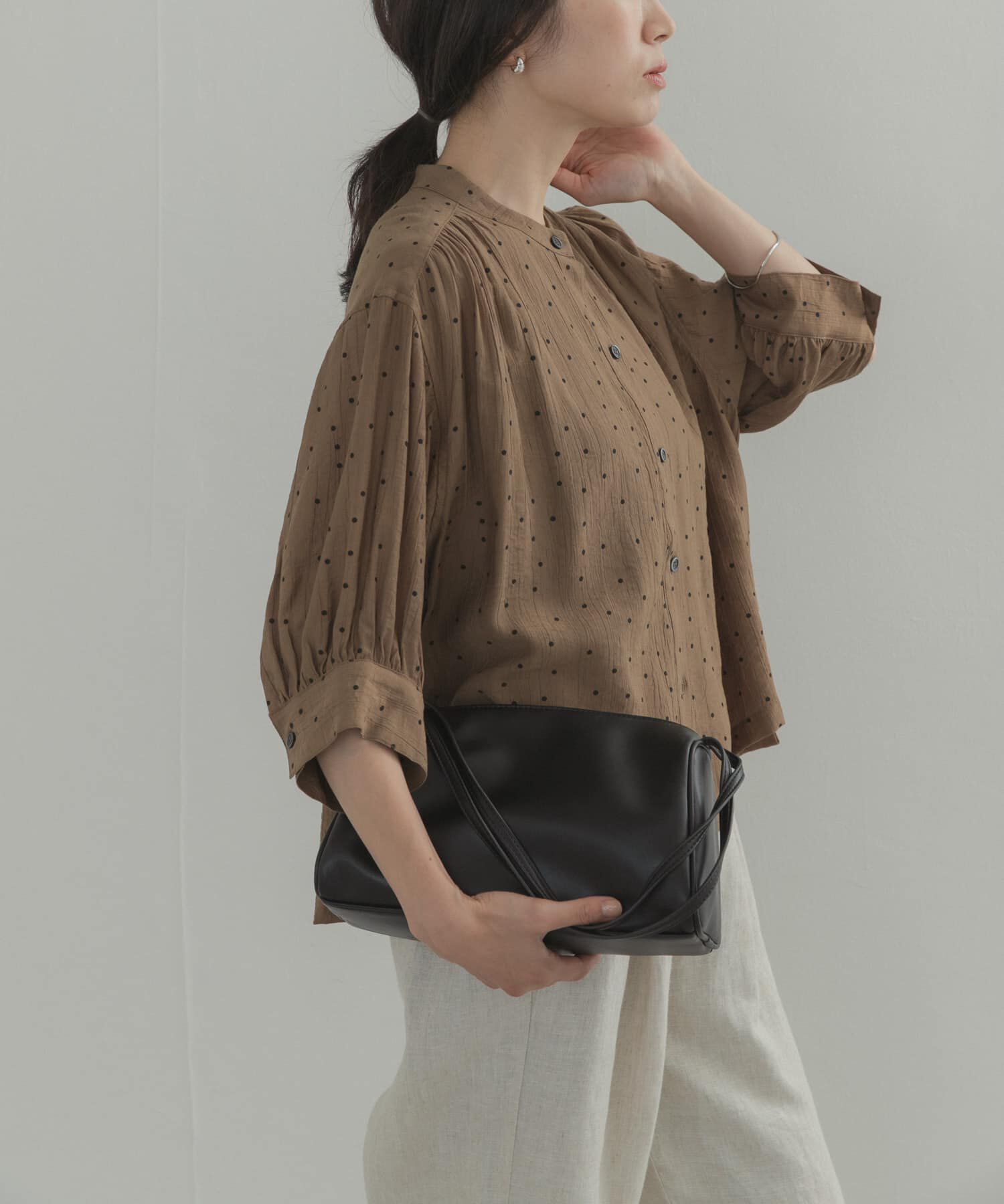 URBAN RESEARCH DOORS「楊柳ドット5分袖ブラウス」|シャツ・ブラウス|