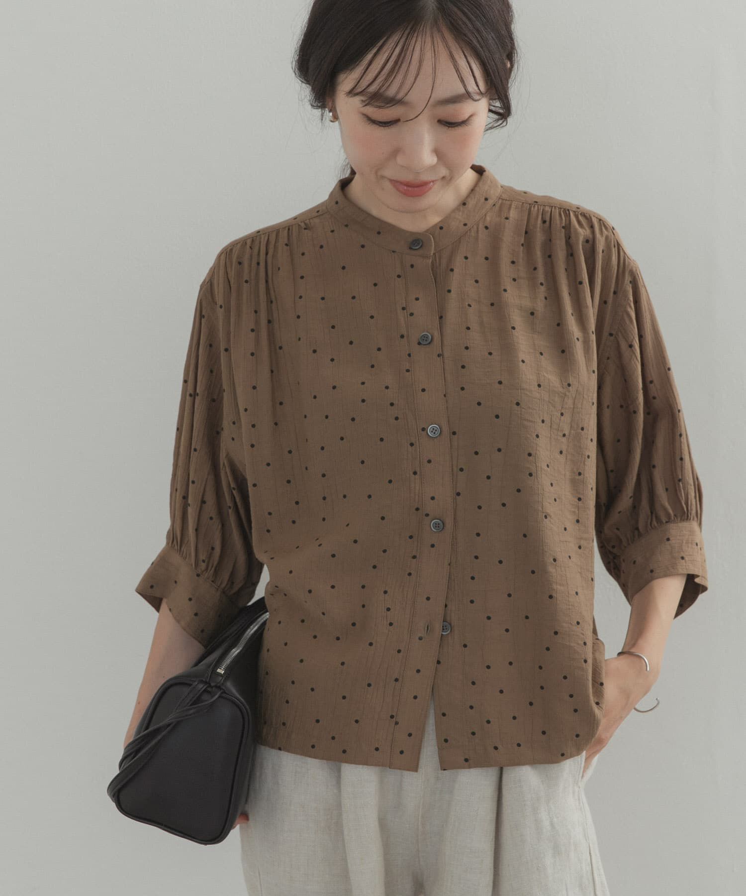 URBAN RESEARCH DOORS「楊柳ドット5分袖ブラウス」|シャツ・ブラウス|