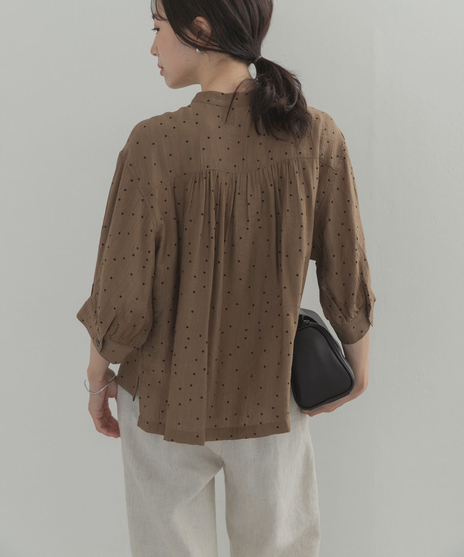 URBAN RESEARCH DOORS「楊柳ドット5分袖ブラウス」|シャツ・ブラウス|