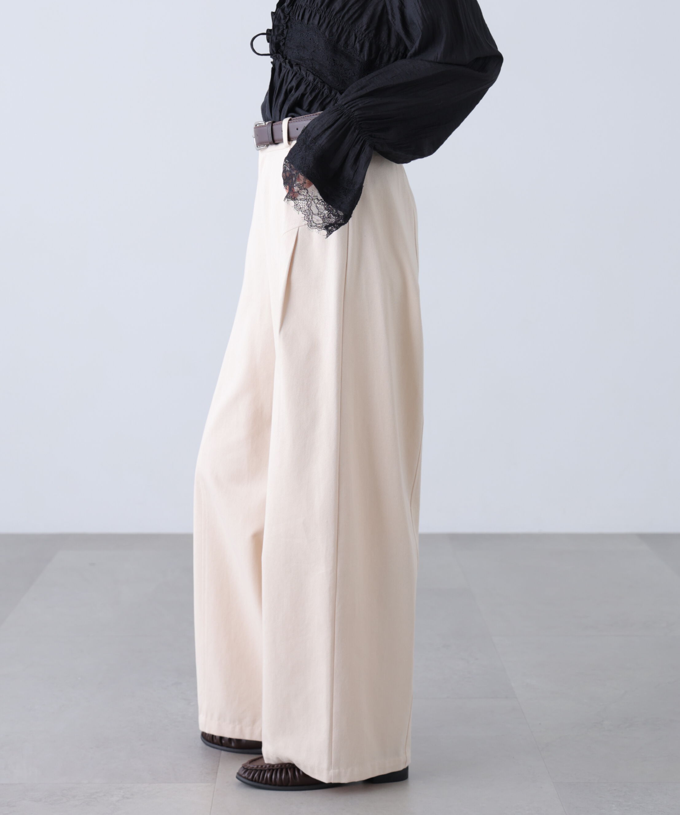  「ベルト付きワイドタックパンツ」|その他|