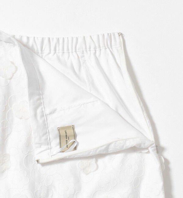 UNITED ARROWS「3Dフラワー タイトスカート ‐ウォッシャブル‐」|タイト|