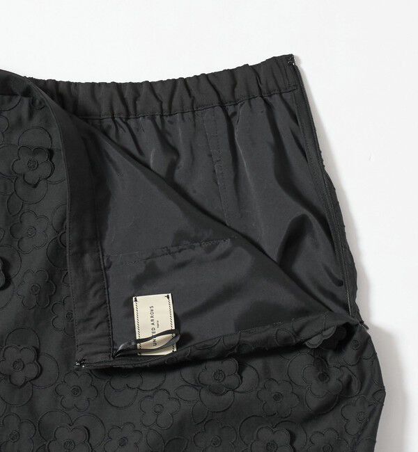 UNITED ARROWS「3Dフラワー タイトスカート ‐ウォッシャブル‐」|タイト|