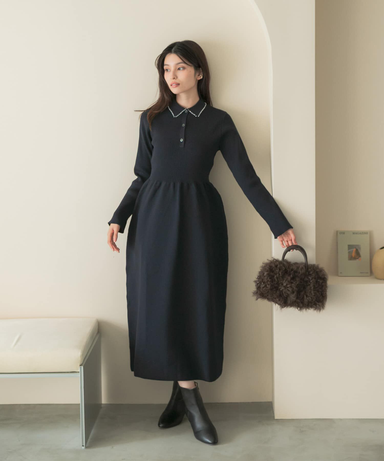 URBAN RESEARCH ROSSO「『WEB/一部店舗限定』パールトリムフォルムニットワンピース」|ワンピース|ネイビー