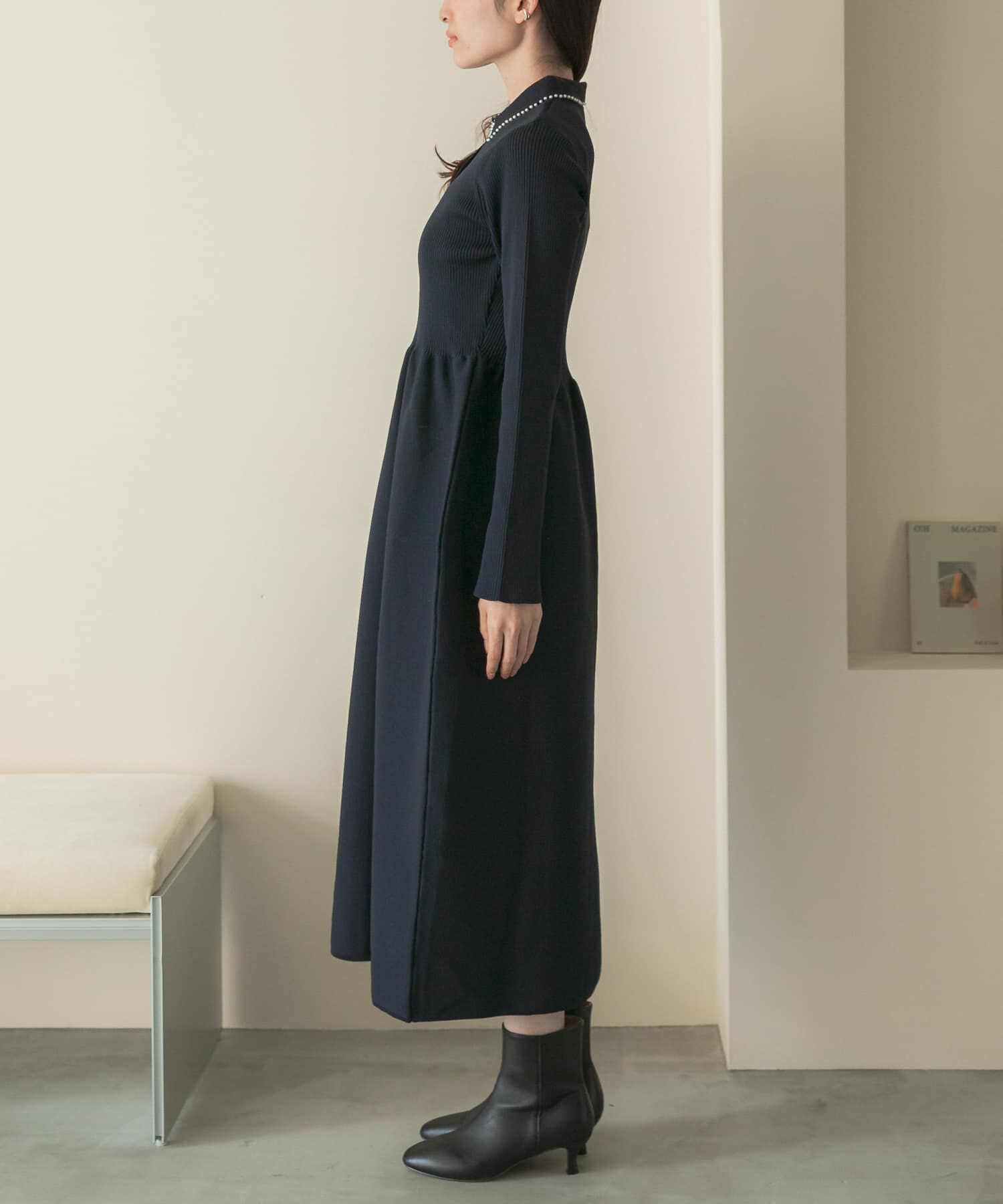 URBAN RESEARCH ROSSO「『WEB/一部店舗限定』パールトリムフォルムニットワンピース」|ワンピース|