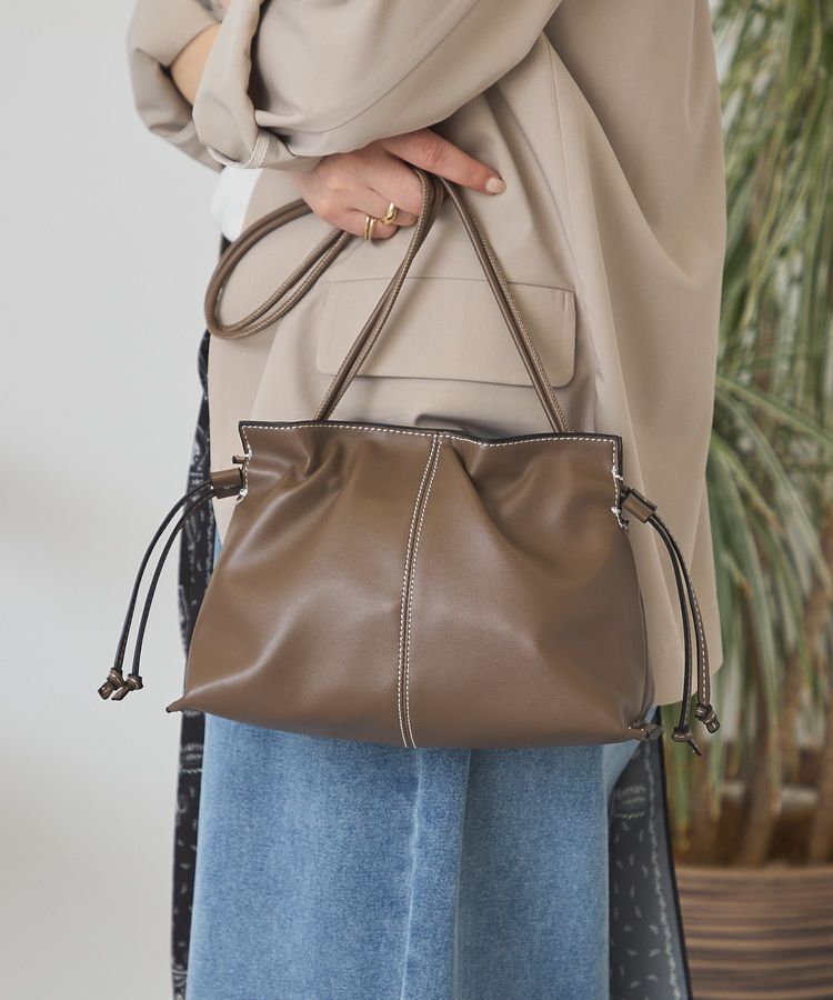 AMERICAN HOLIC「キーチャーム付ドロストショルダーバッグ」|ショルダー・メッセンジャー|Brown