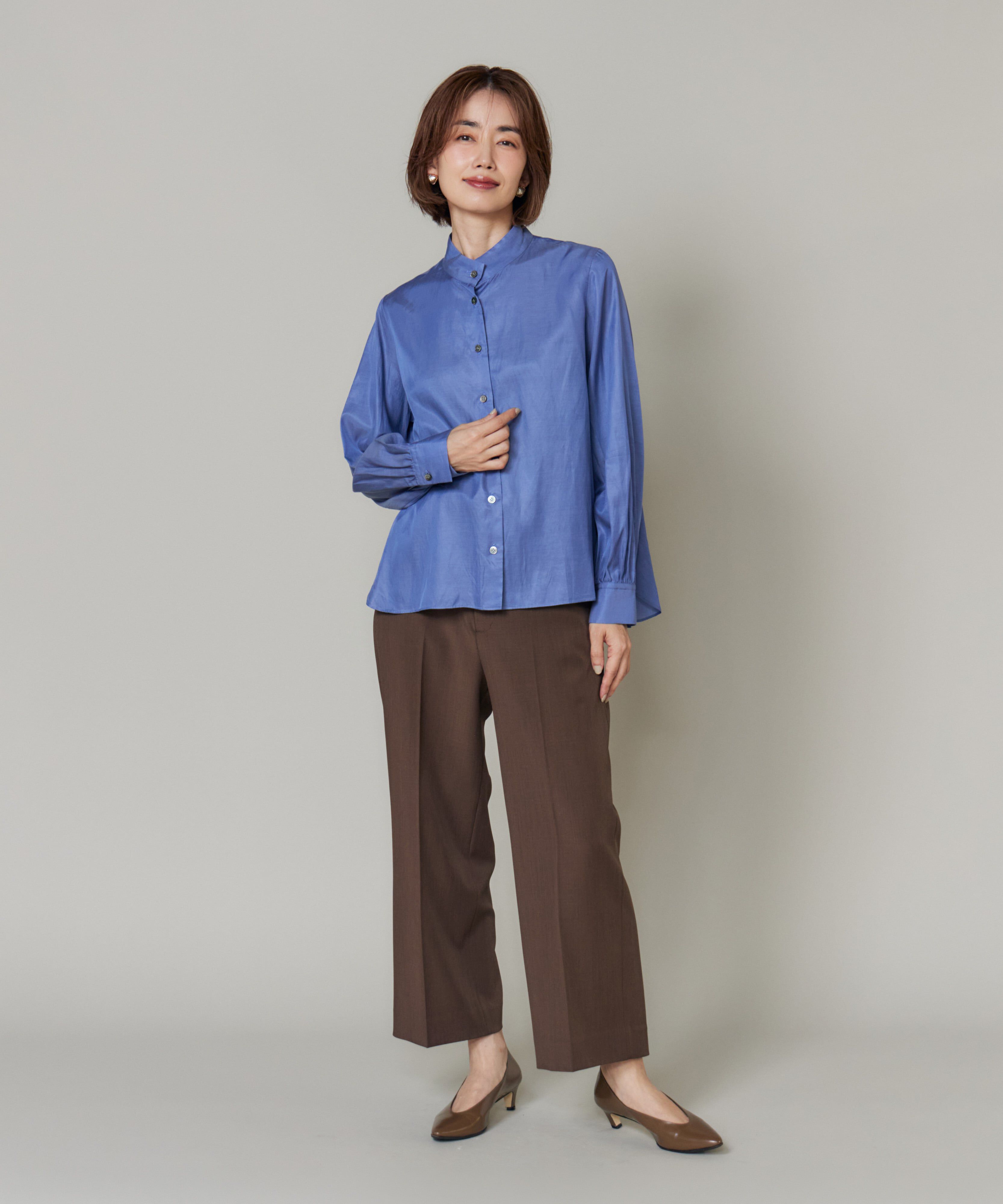 7-IDconcept.「ﾎﾞｳﾀｲ付ｽﾀﾝﾄﾞｶﾗｰﾌﾞﾗｳｽ|ｱﾚﾝｼﾞ自在で､装いの幅が」|シャツ・ブラウス|