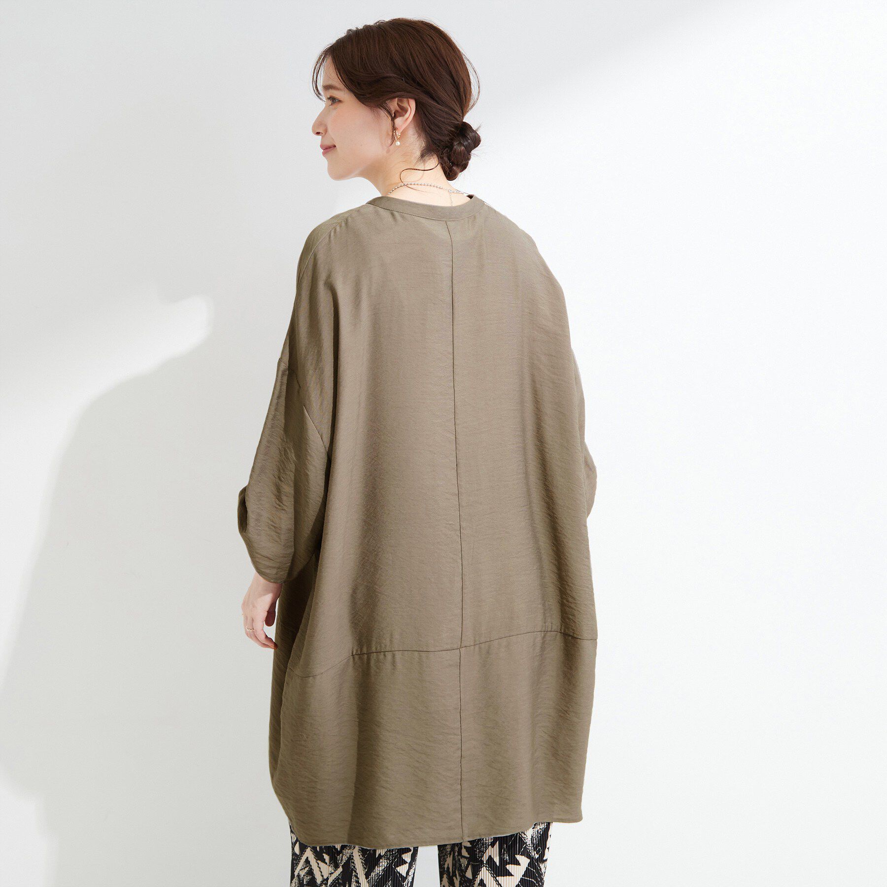 SHOO･LA･RUE「【S-LL/洗濯後しわになりにくい】ゆるっと体型カバー 7分袖コクーンチュニック」|ワンピース|