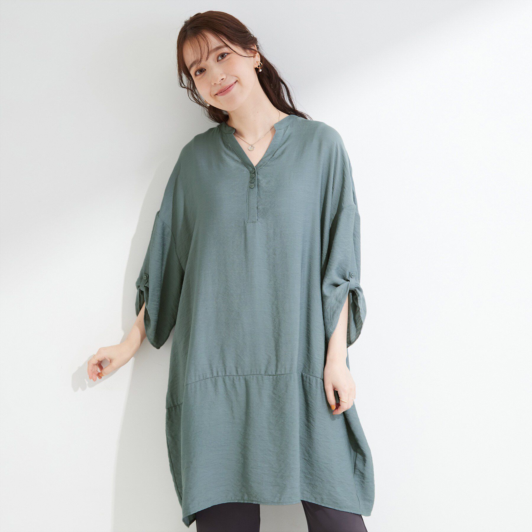 SHOO･LA･RUE「【S-LL/洗濯後しわになりにくい】ゆるっと体型カバー 7分袖コクーンチュニック」|ワンピース|