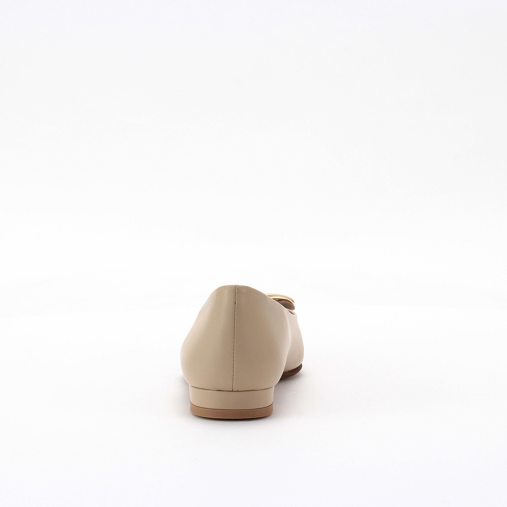 銀座かねまつ「KN260021STEBEG　【本革】【防水】アクアベルモチーフパンプス」|パンプス|