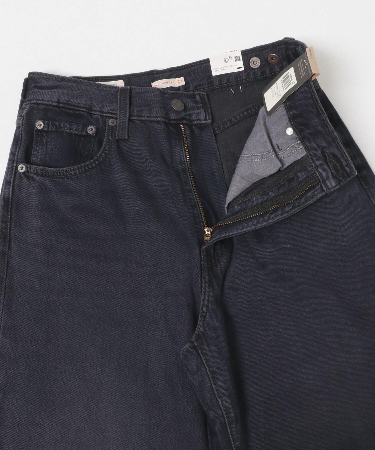 URBAN RESEARCH DOORS「Levi&rsquo;s　CINCH WIDE LEG」|デニム|