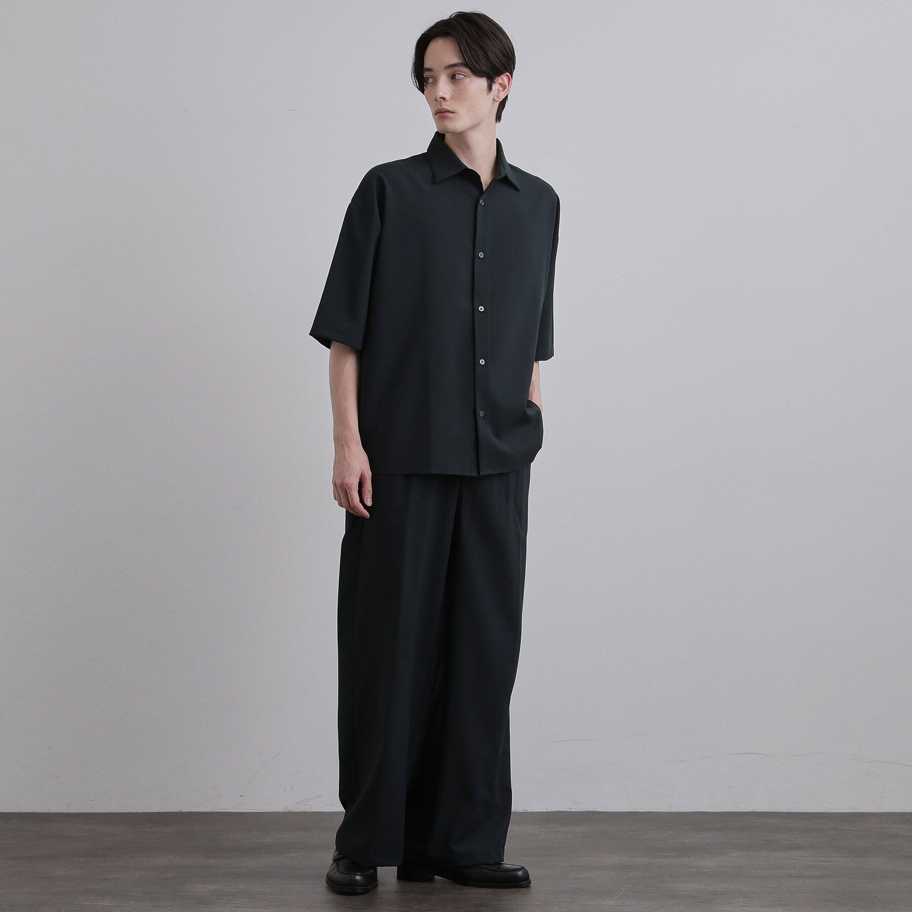 tk.TAKEO KIKUCHI「【セットアップ対応可】ソフィートロピカルストレッチ半袖シャツ」|シャツ・ブラウス|