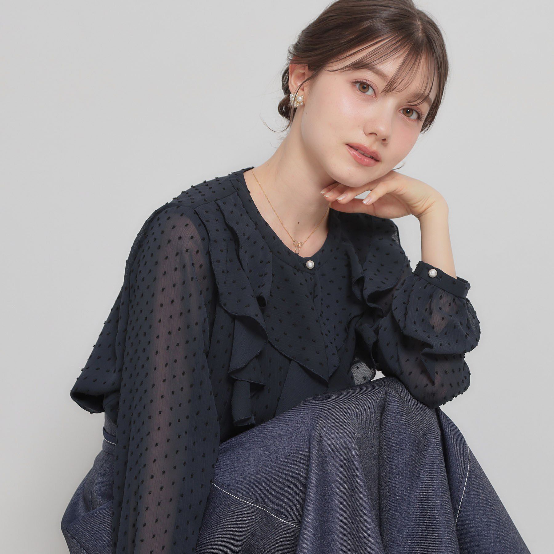 Couture broach「【洗える・着映え】ドビードット フリルブラウス」|シャツ・ブラウス|