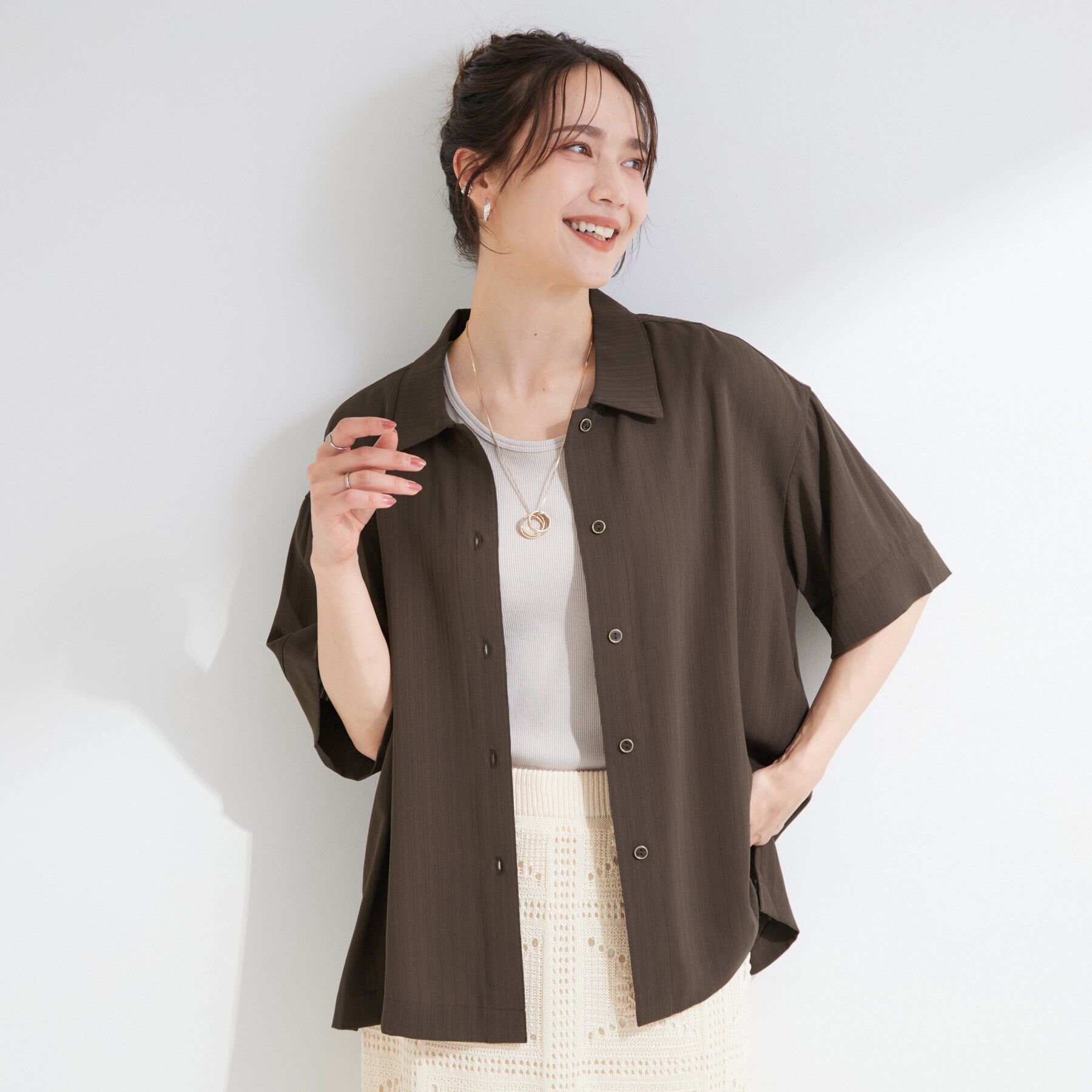 SHOO･LA･RUE「【通気性〇/UV/S-LL】洗濯後しわになりにくい とろみストライプシャツ」|シャツ・ブラウス|