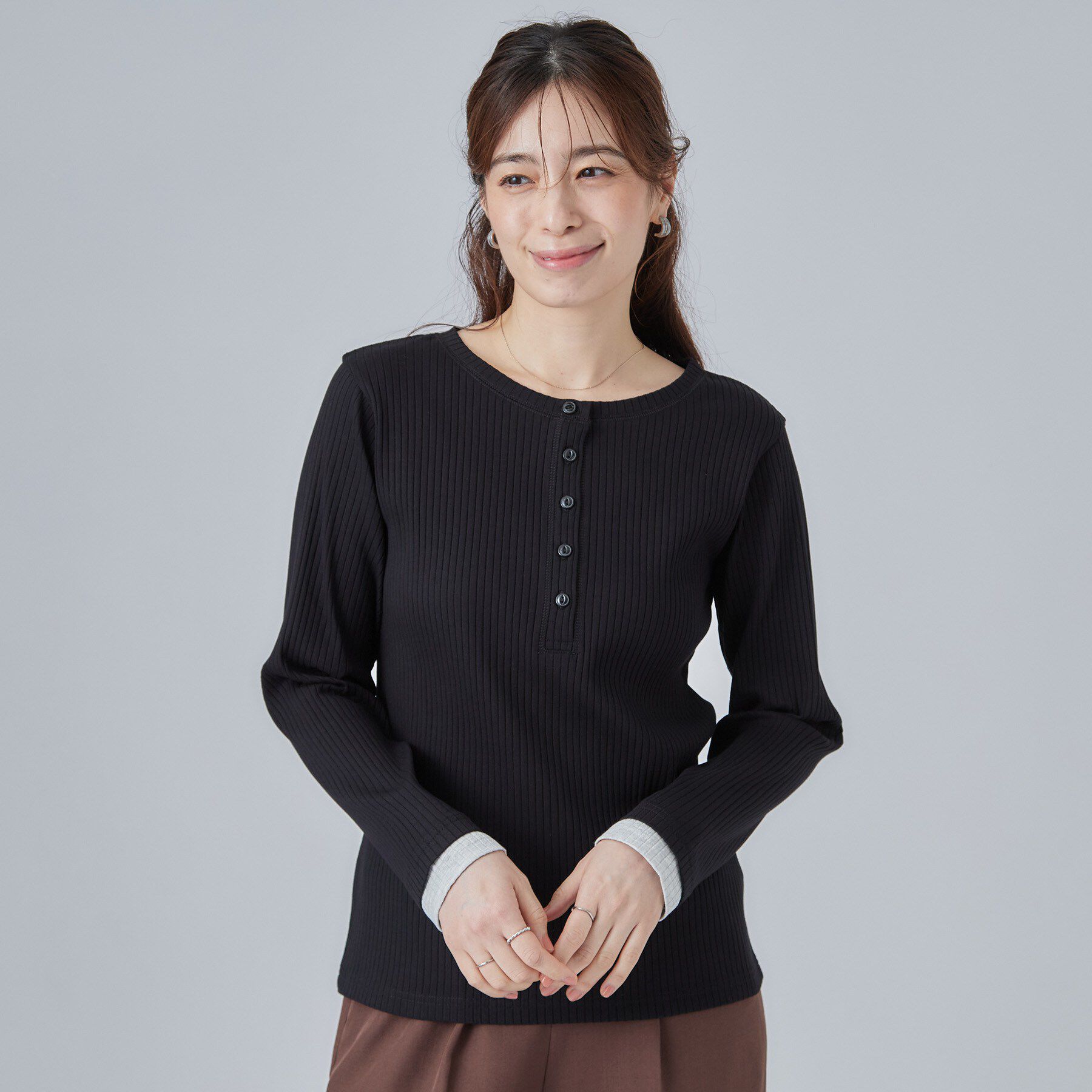 SHOO･LA･RUE「【洗濯機可/S-LL】縦ラインですっきり お袖配色リブトップス」|Tシャツ・カットソー|