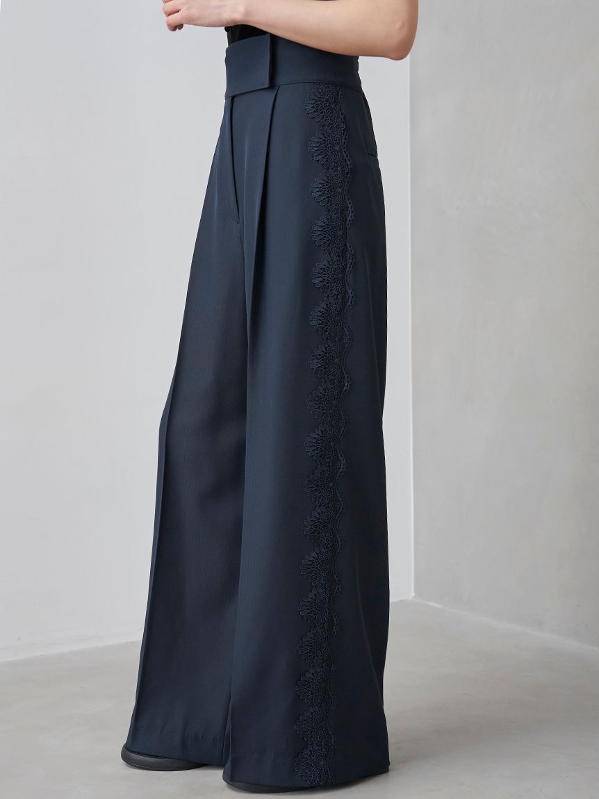 SNIDEL「【セットアップ対応】シンプルタックレーストリムパンツ」|チノ|