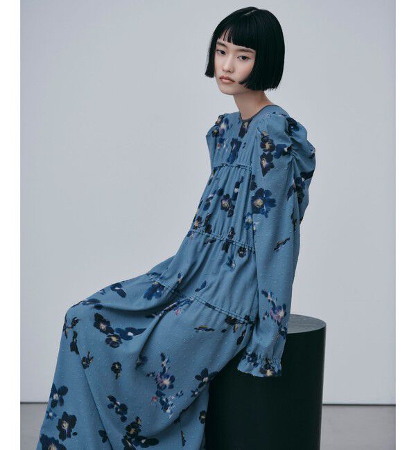 EMMEL REFINES「＜EMMEL REFINES＞EM カットドビー プリント ティアード ワンピース」|ワンピース|