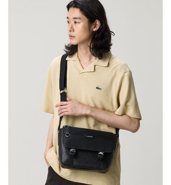 LACOSTE「オシアン レザーフラップ ショルダーバッグ」|ショルダー・メッセンジャー|