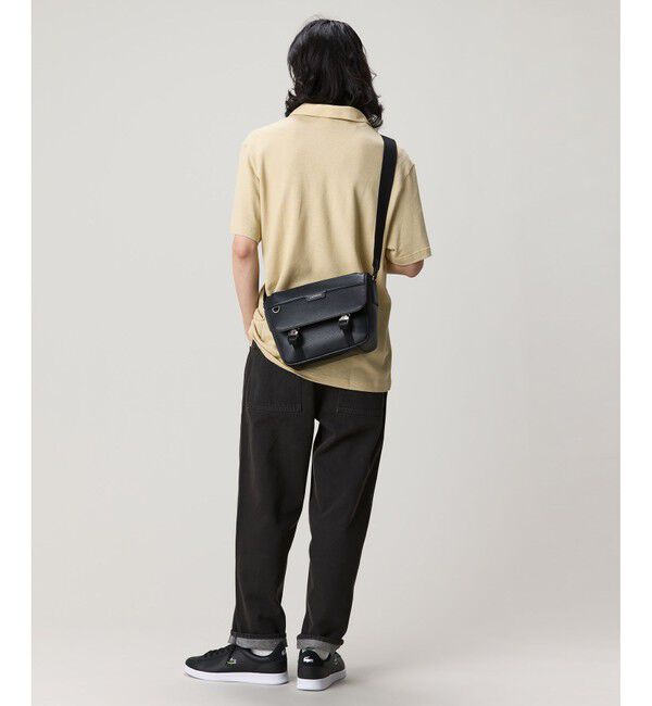 LACOSTE「オシアン レザーフラップ ショルダーバッグ」|ショルダー・メッセンジャー|
