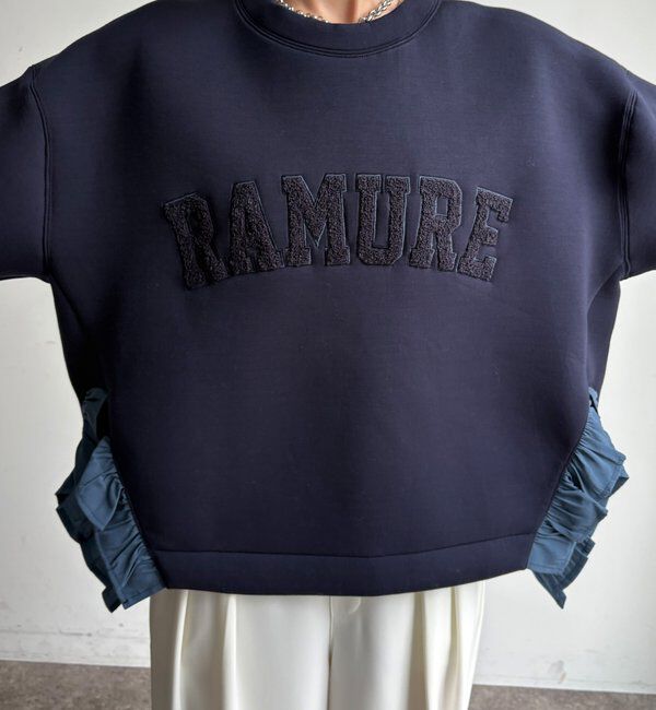  「【WEB限定】ダンボールサイドフリルサガラ刺繍プルオーバー」|Tシャツ・カットソー|