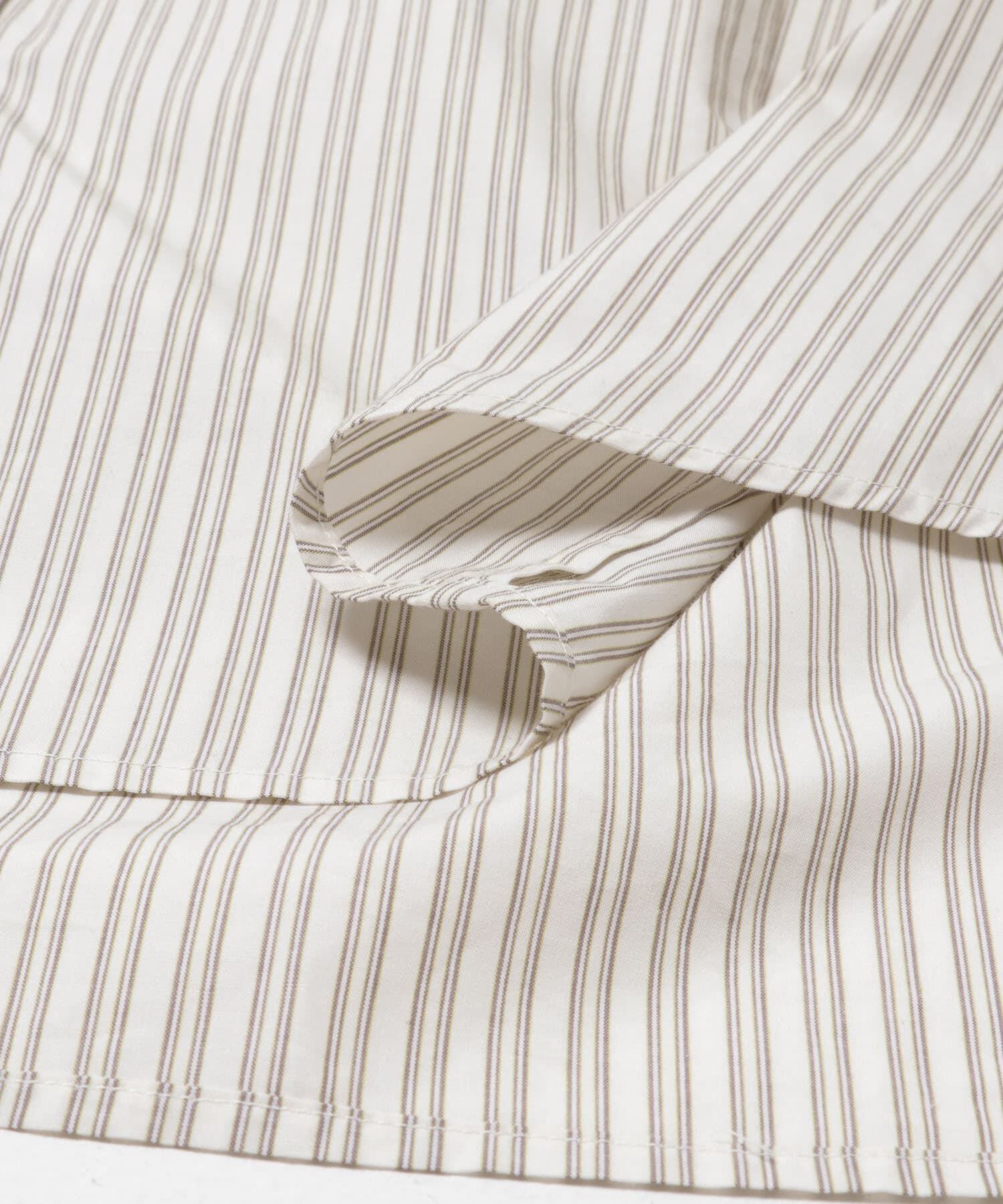 URBAN RESEARCH「new basic　QUIET STRIPE SHIRTS」|シャツ・ブラウス|