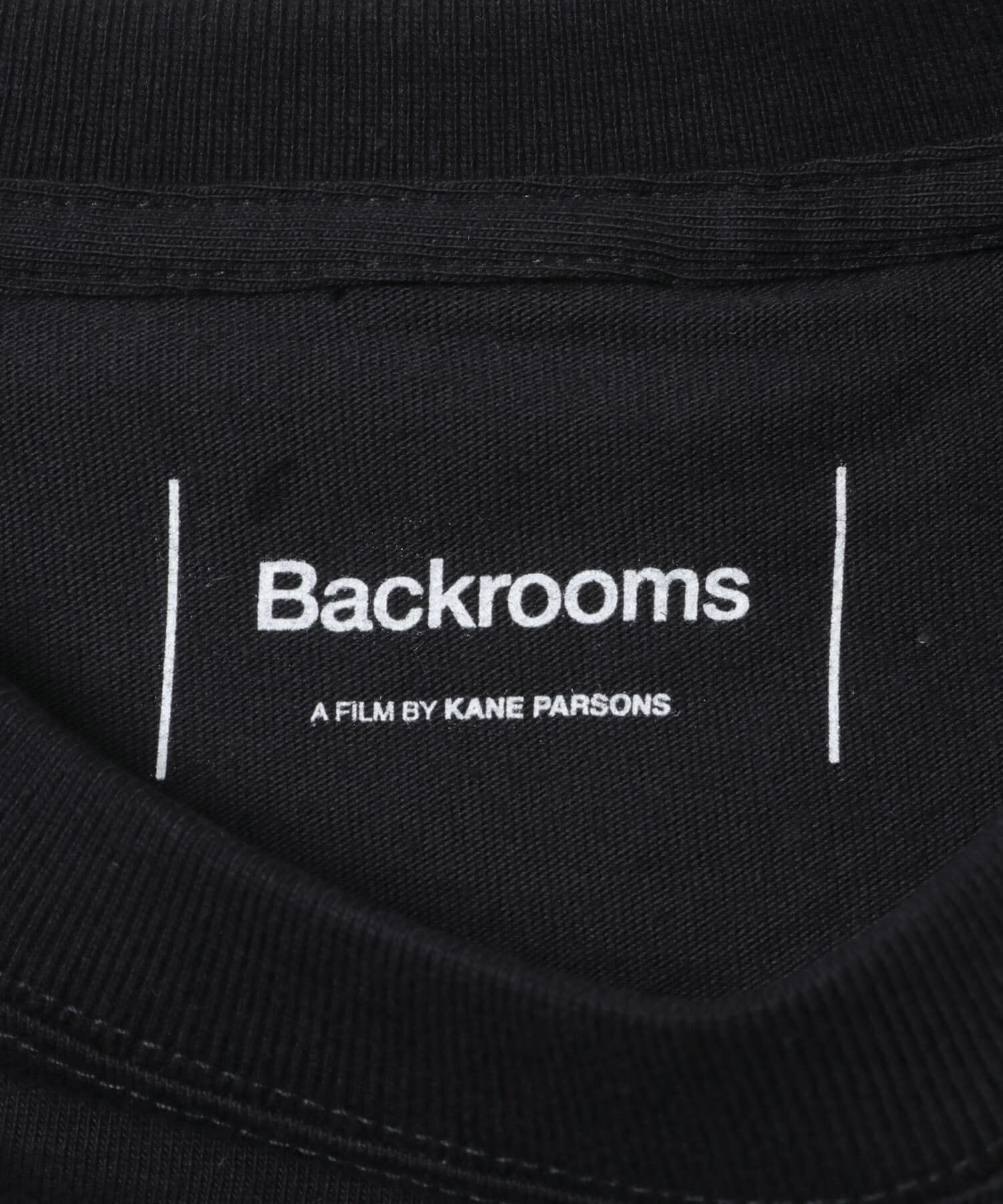 URBAN RESEARCH「URBAN RESEARCH&times;Backrooms&times;A24　INTO THE FLIPSIDE T-SHIRTS」|Tシャツ・カットソー|