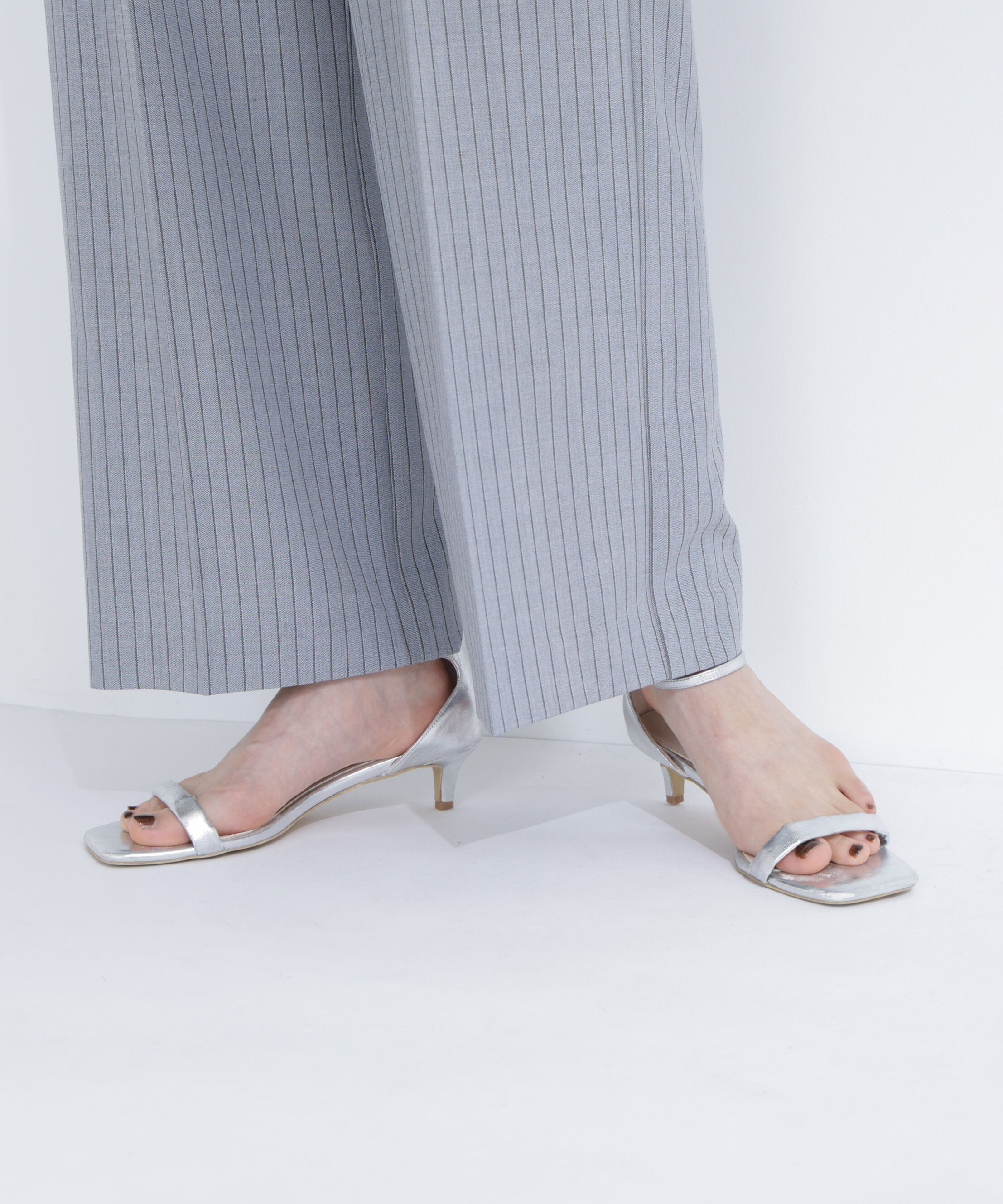  「ストライプタックストレートパンツ」|その他|