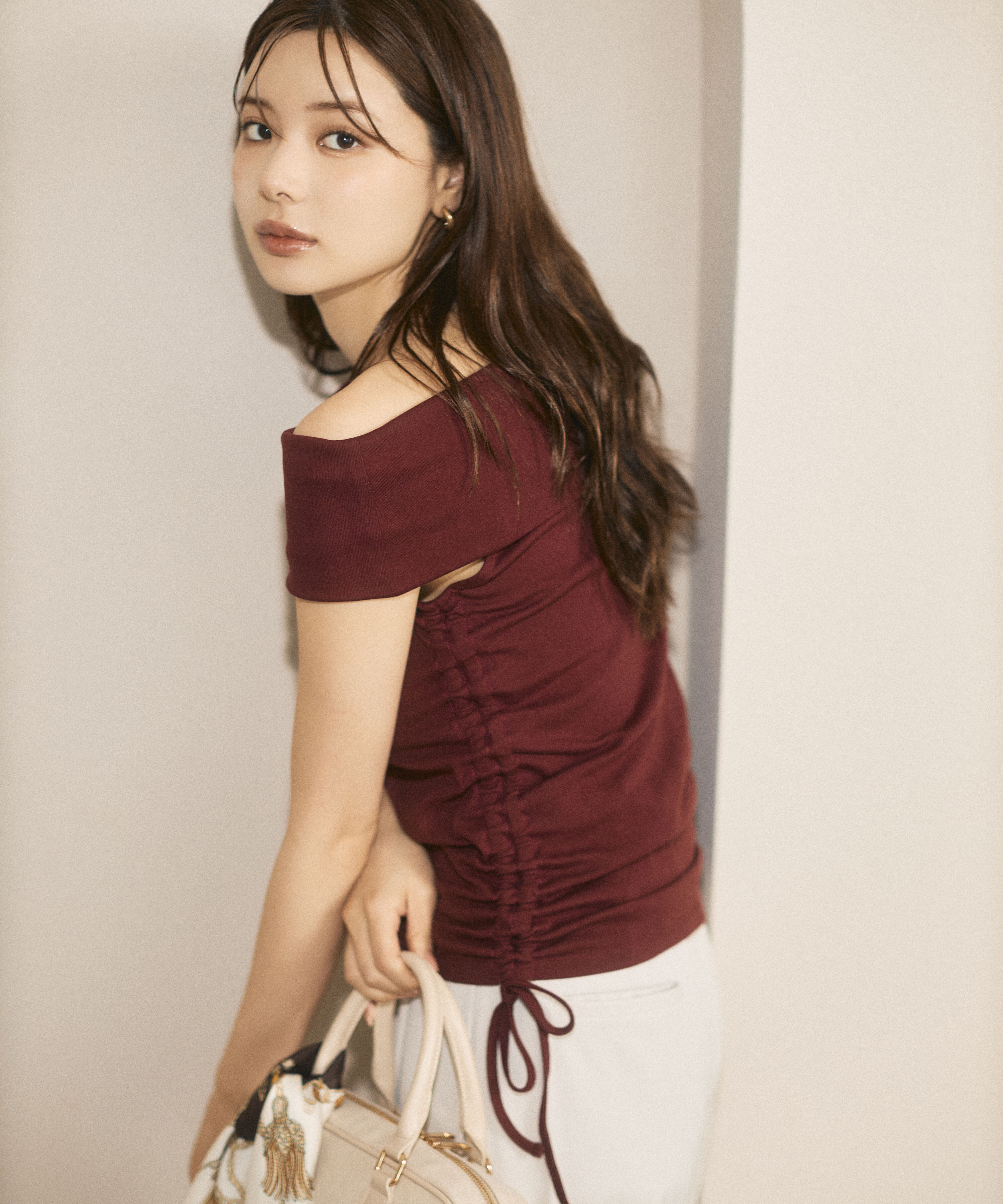 PROPORTION BODY DRESSING「＜a/mie＞ドロストオフショルカットソー」|Tシャツ・カットソー|