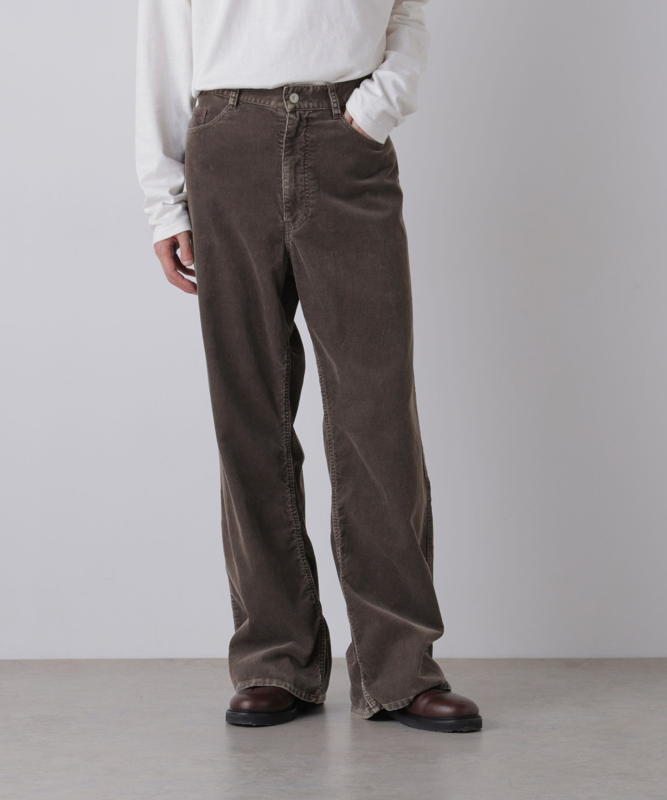 YLEVE 「YLEVE / [UNISEX] SULFUR-DYED BLEACHED CORDUROY PANTS」|その他|