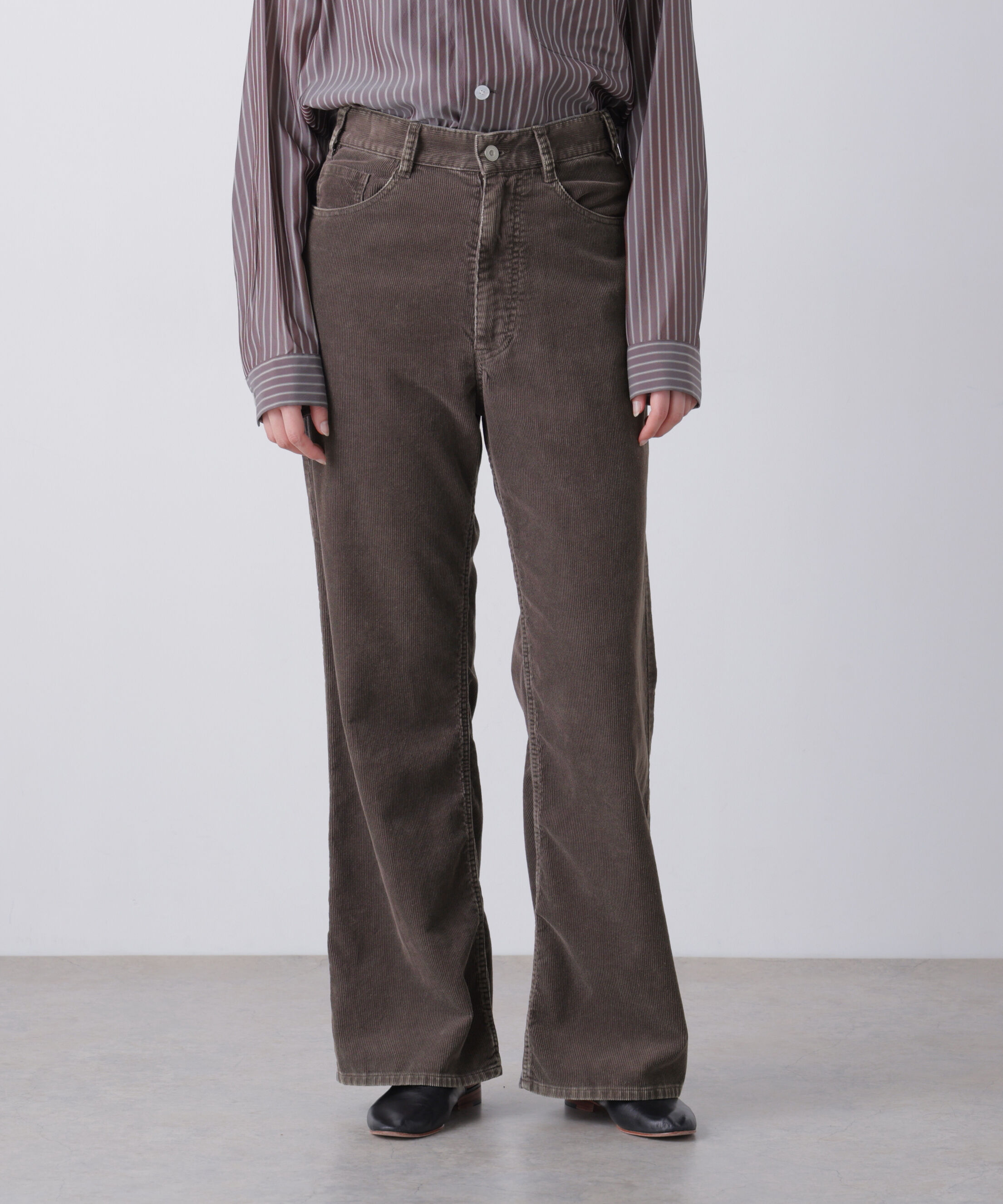 YLEVE 「YLEVE / [UNISEX] SULFUR-DYED BLEACHED CORDUROY PANTS」|その他|