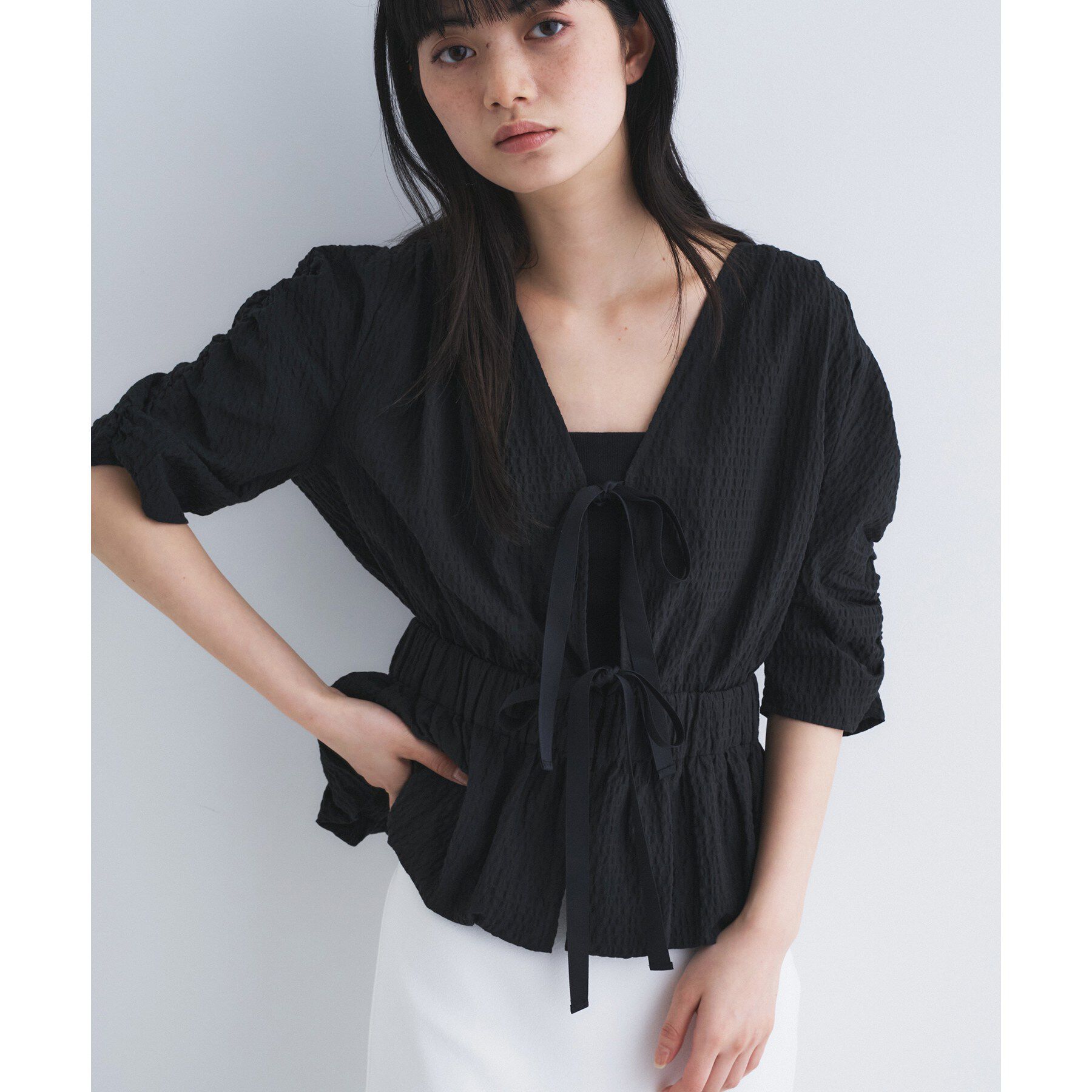 CODE A「front ribbon peplum blouse」|シャツ・ブラウス|ブラック(019)