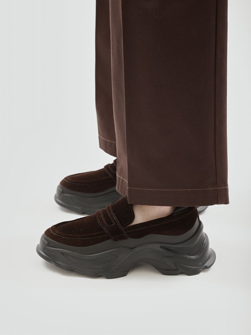 emmi atelier「【Dickies(R)&times;emmi】タックワイドパンツ」|チノ|