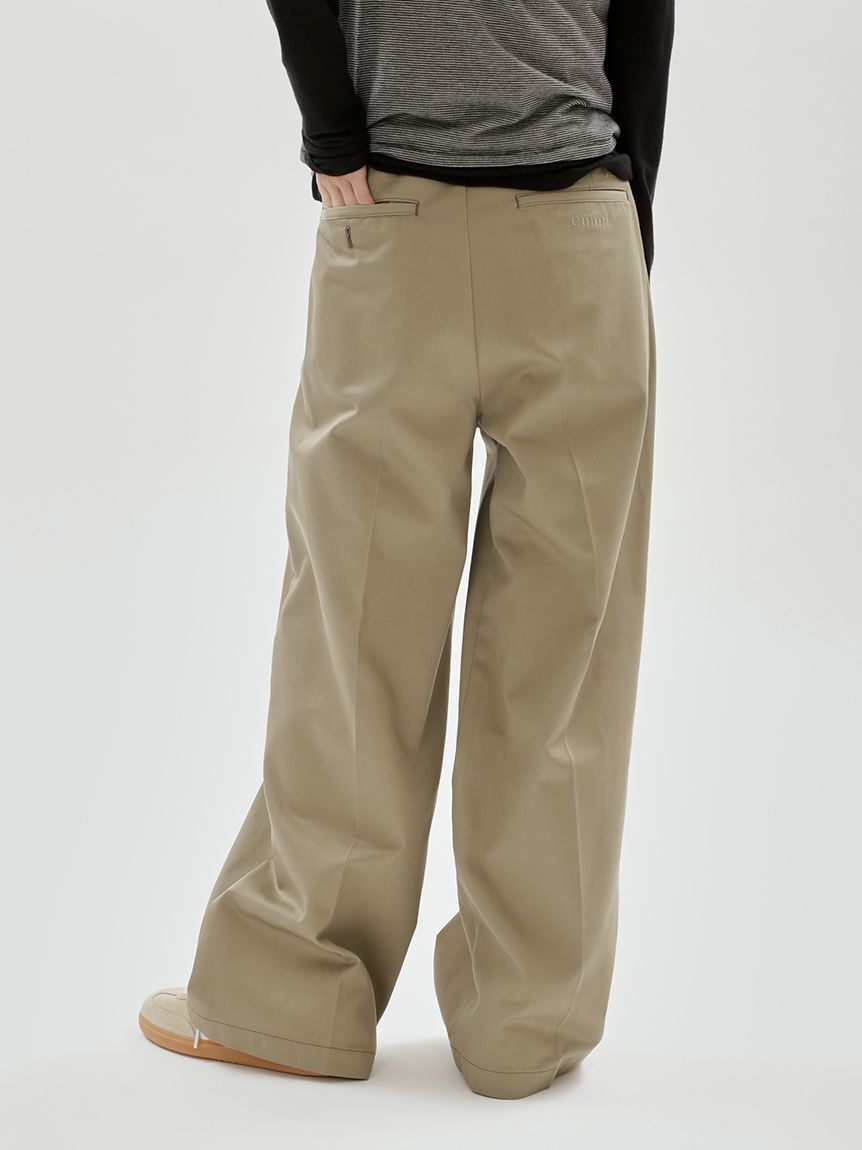 emmi atelier「【Dickies(R)&times;emmi】タックワイドパンツ」|チノ|