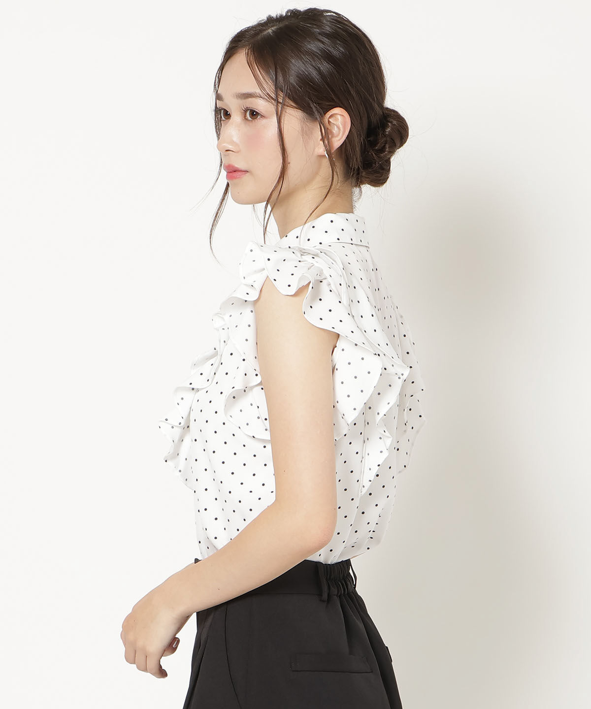 WILLSELECTION「ラッフルフリルノースリーブブラウス」|シャツ・ブラウス|
