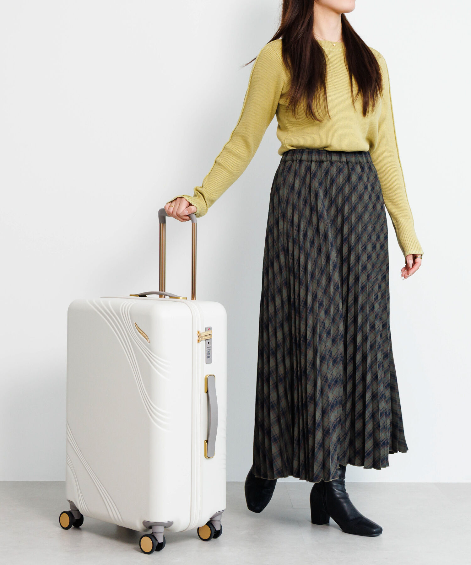  「Jewelna Rose メリエル スーツケース キャリーケース Mサイズ 63L 09372」|キャリーケース|