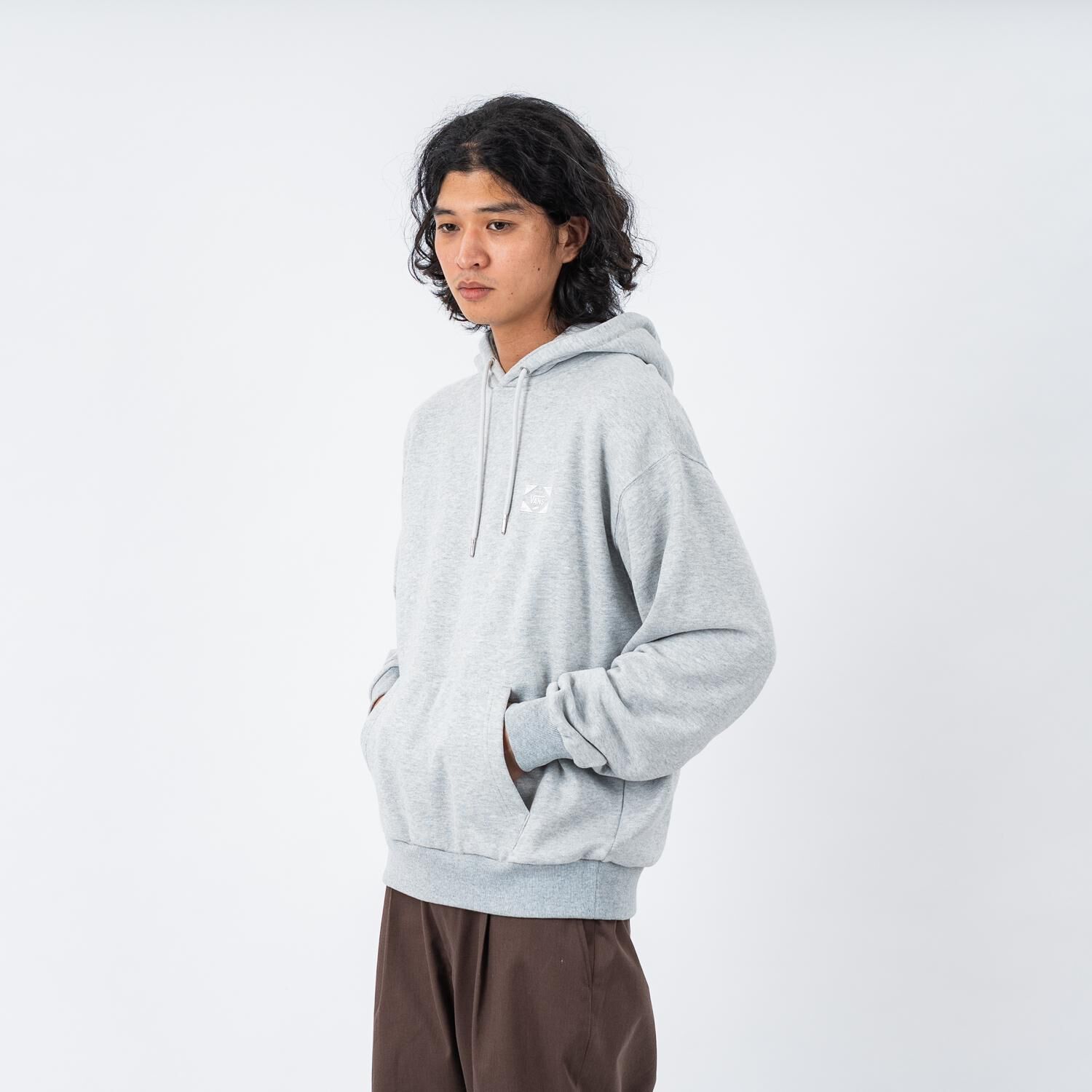 VANS「【VANSｱﾊﾟﾚﾙ(WJ)】U High Grade Patch H SWT」|パーカー|