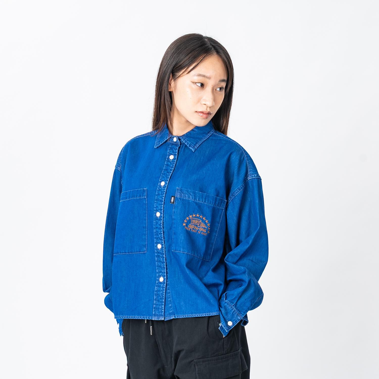 VANS「【VANSｱﾊﾟﾚﾙ(WJ)】W EMBROIDERY DENIM SHIRT」|Tシャツ・カットソー|