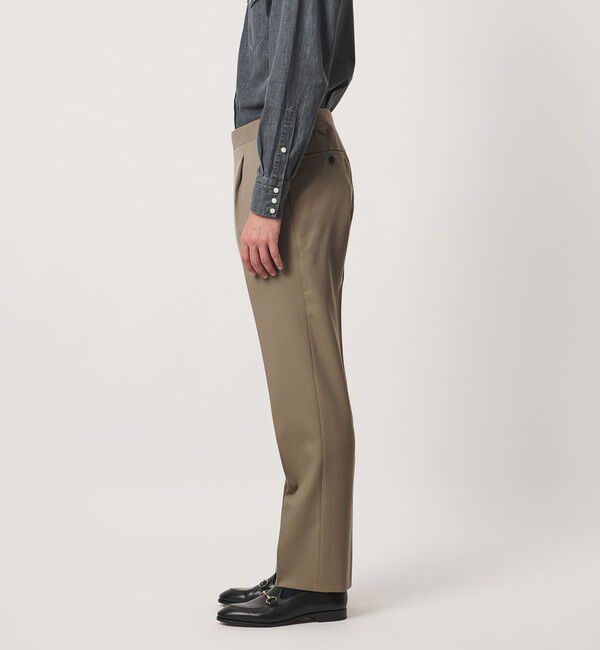 UNITED ARROWS「カバートクロス ツイル サイドアジャスター 1プリーツ テーパード スラックス」|チノ|