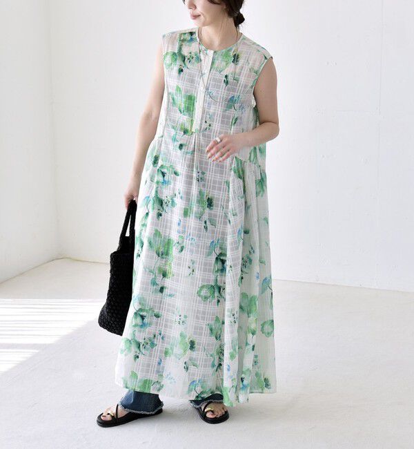 quaranciel「quaranciel:〈洗濯機可能〉ボタニカル プリント クルーネック ギャザー ワンピース」|ワンピース|