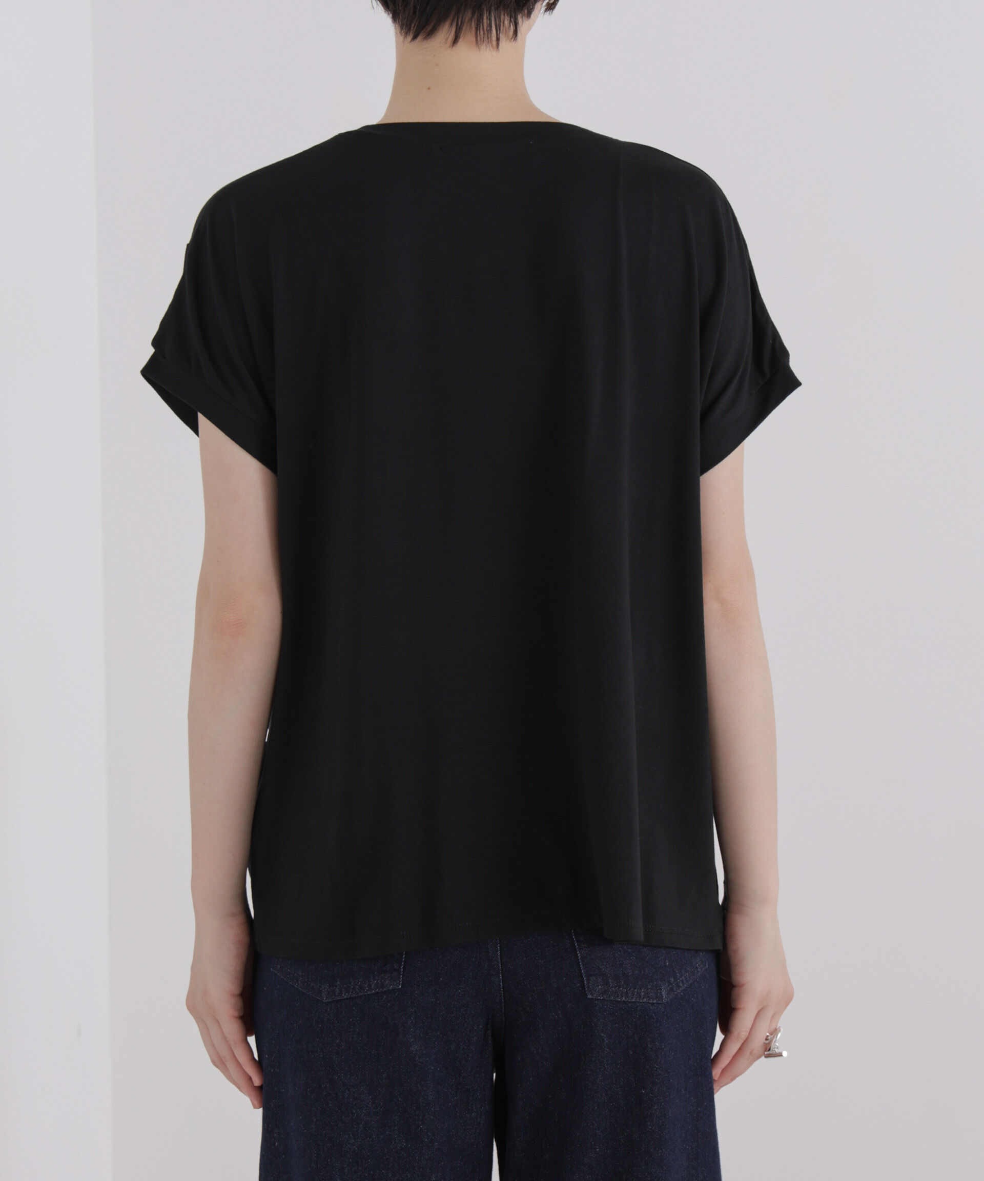 NANO universe「フロントツイストデザインノースリーブカットトップス」|Tシャツ・カットソー|