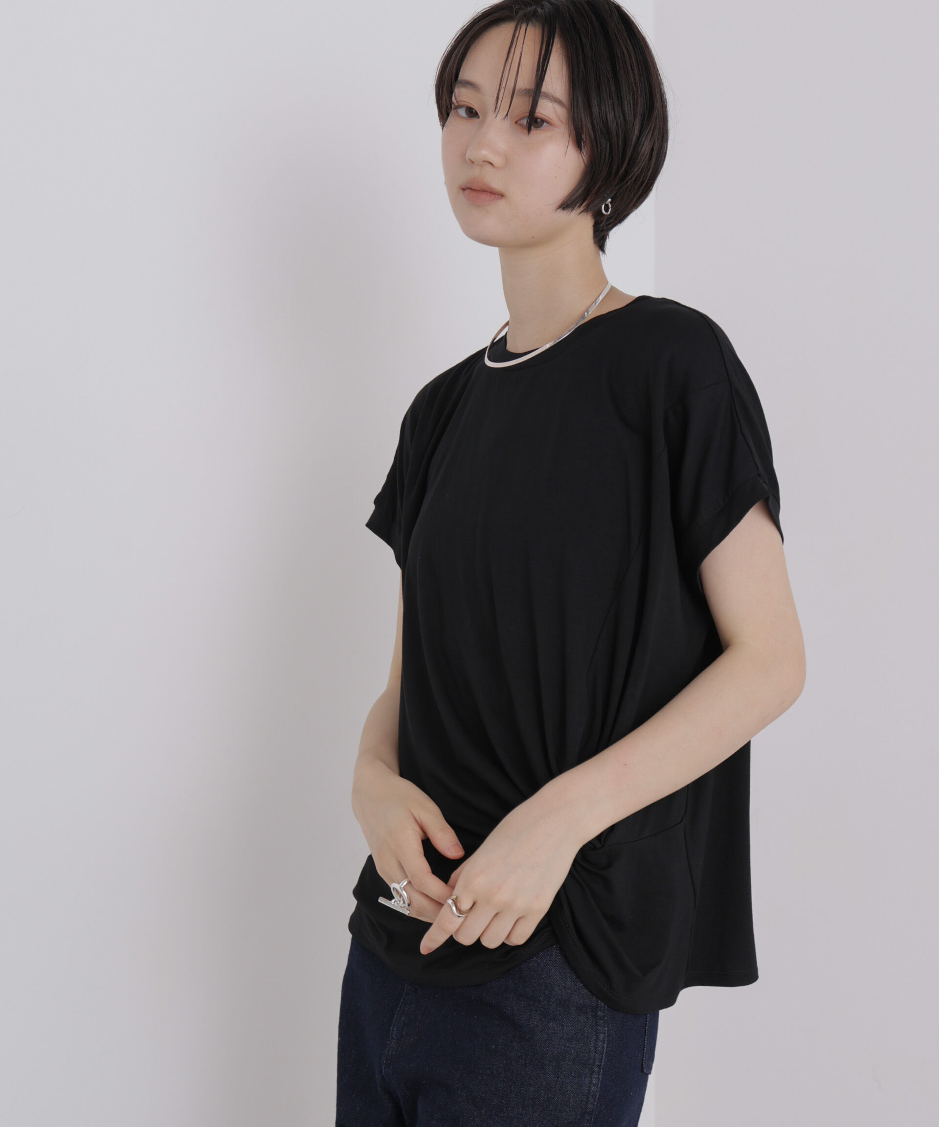 NANO universe「フロントツイストデザインノースリーブカットトップス」|Tシャツ・カットソー|