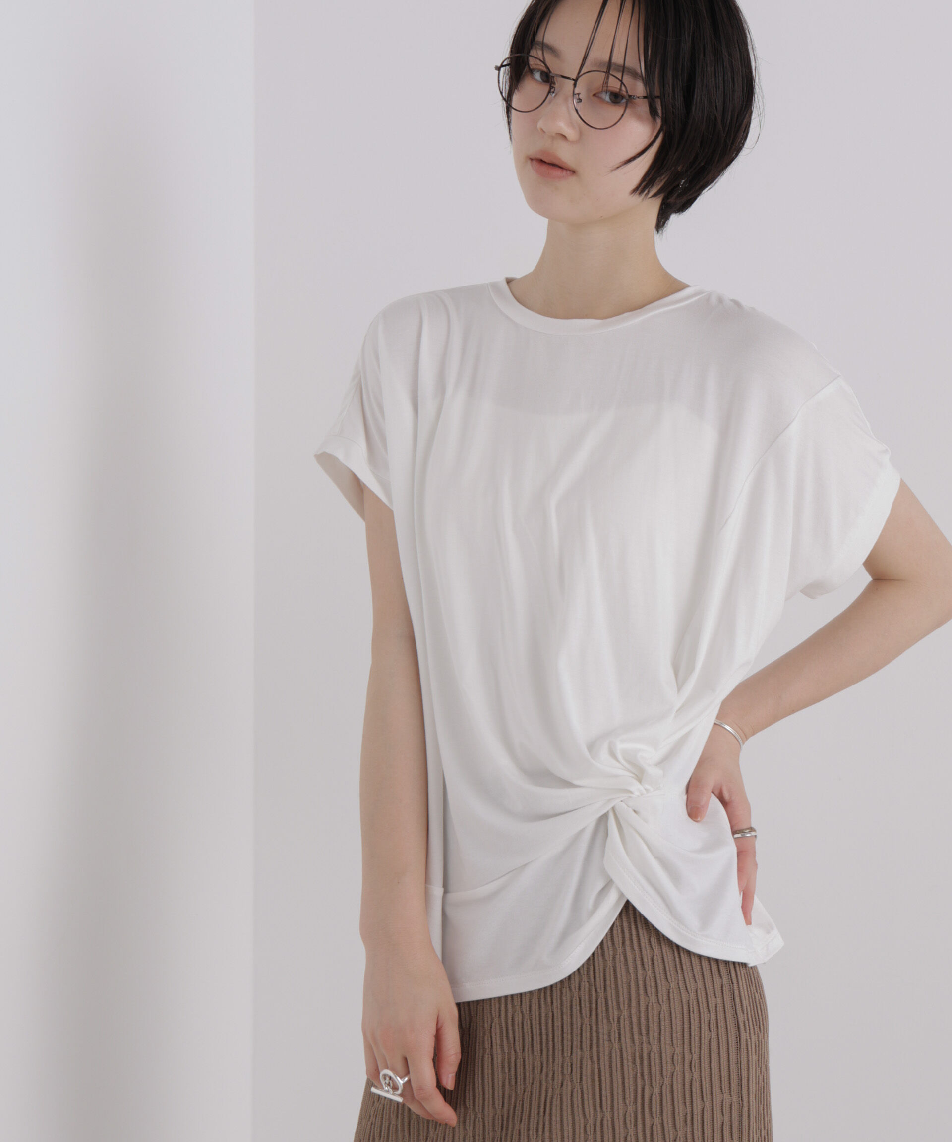 NANO universe「フロントツイストデザインノースリーブカットトップス」|Tシャツ・カットソー|