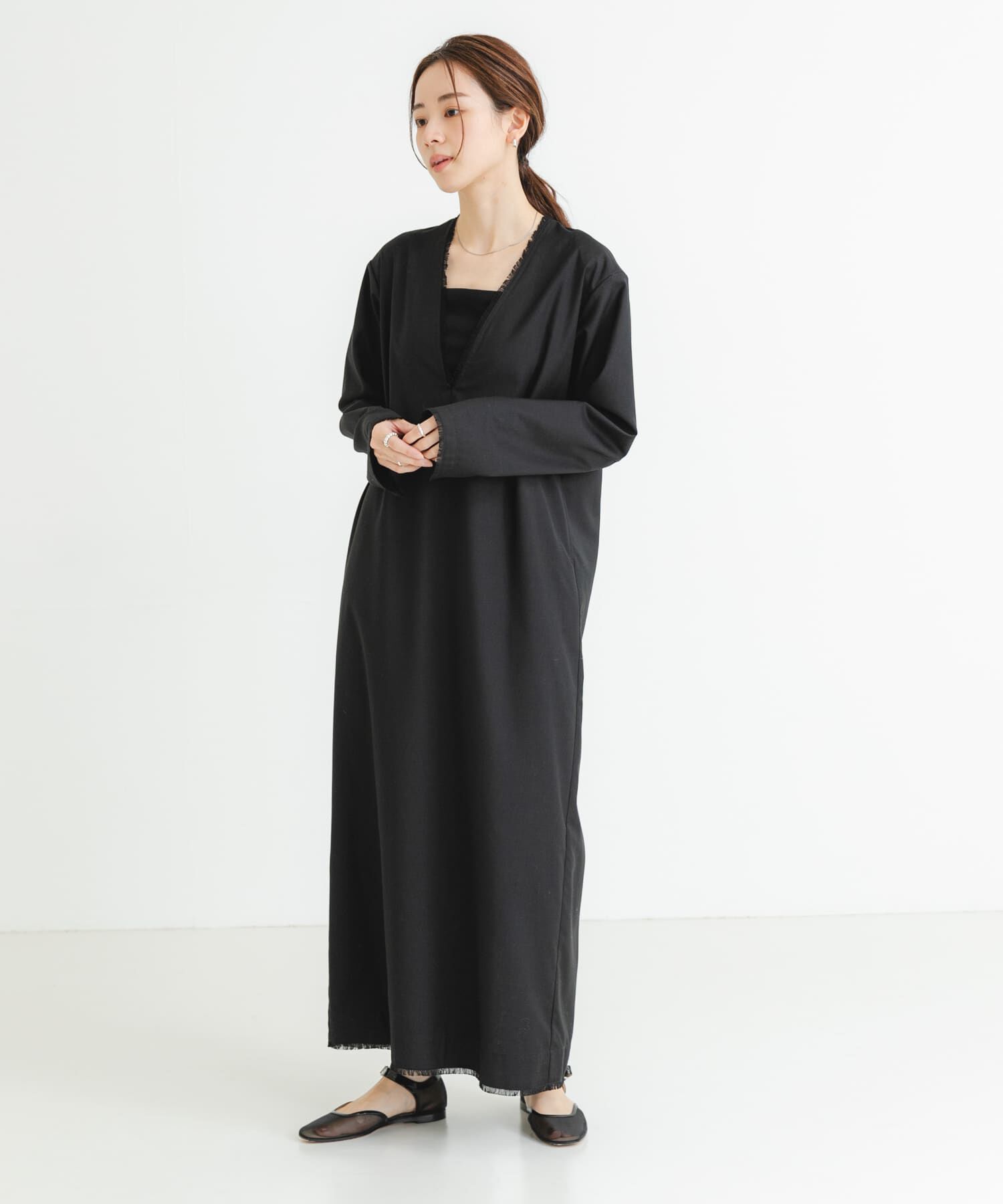 URBAN RESEARCH「new basic　深Vネックワンピース」|ワンピース|
