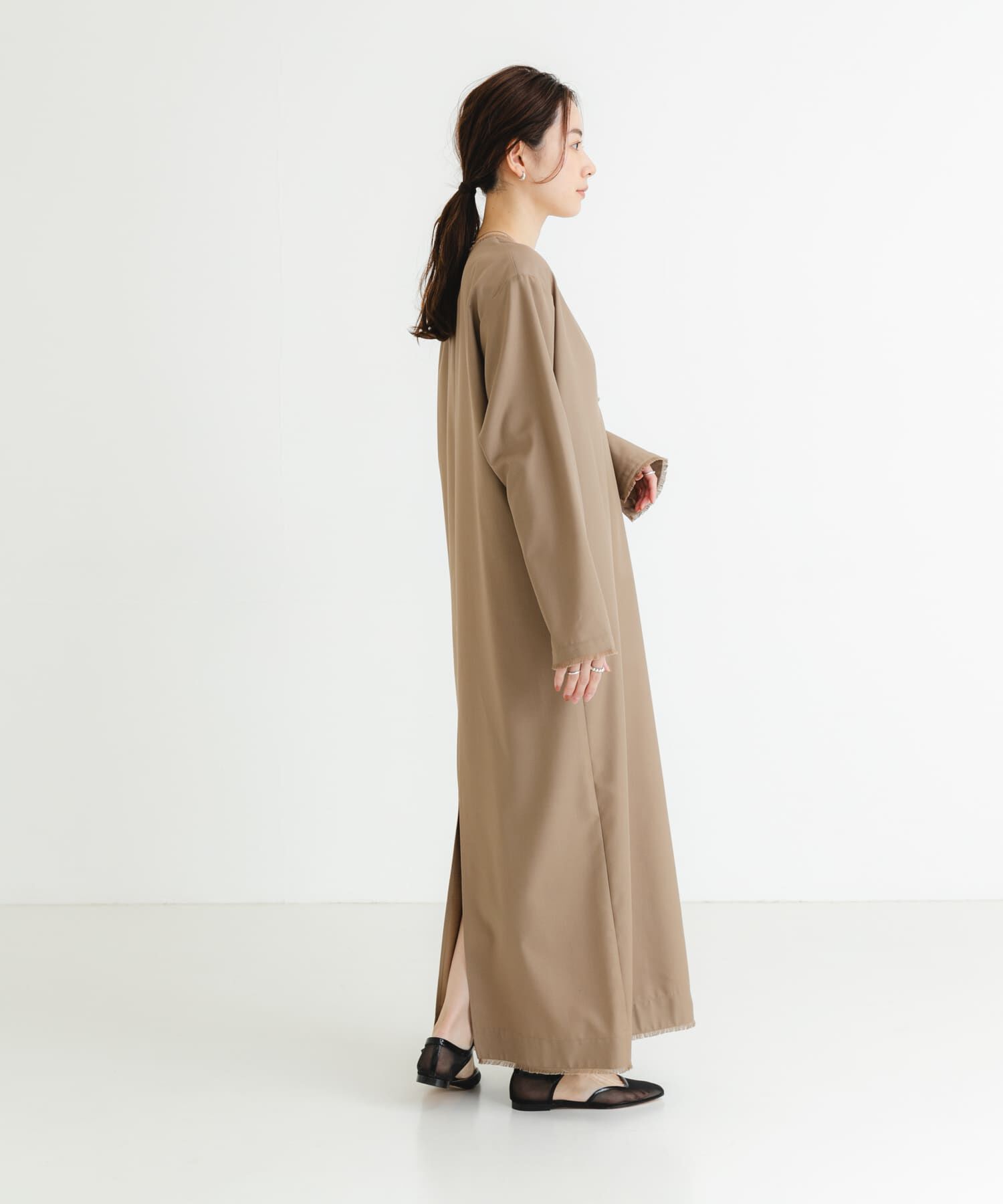 URBAN RESEARCH「new basic　深Vネックワンピース」|ワンピース|