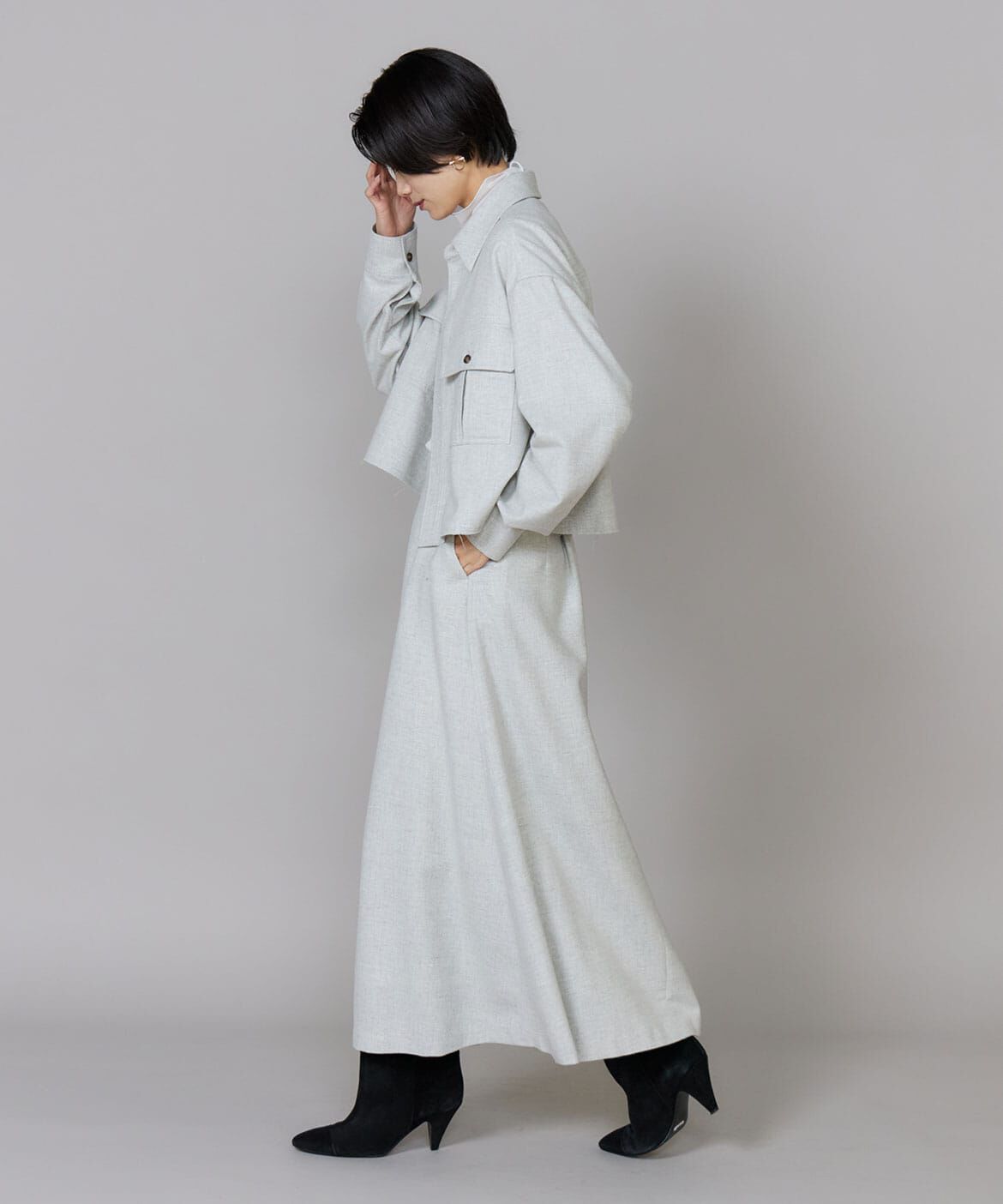 INED「Aﾗｲﾝﾌﾚｱｽｶｰﾄ《MANTECO》| 美しい落ち感と上質素材が惹き立てる大」|スカート|